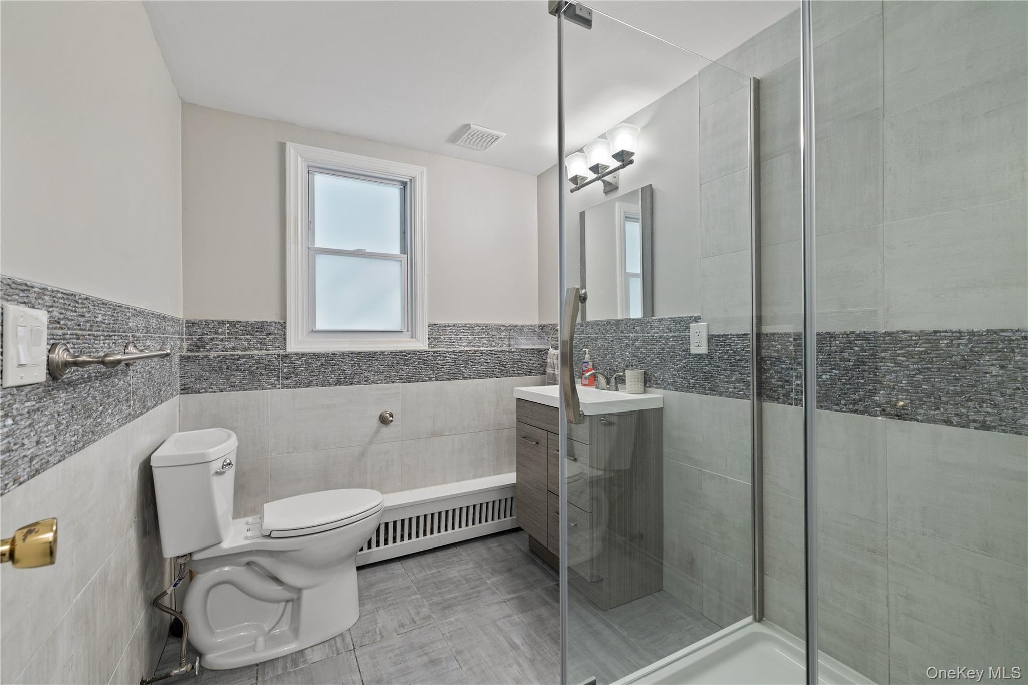 29 Skylark Drive, Monsey, NY 10977