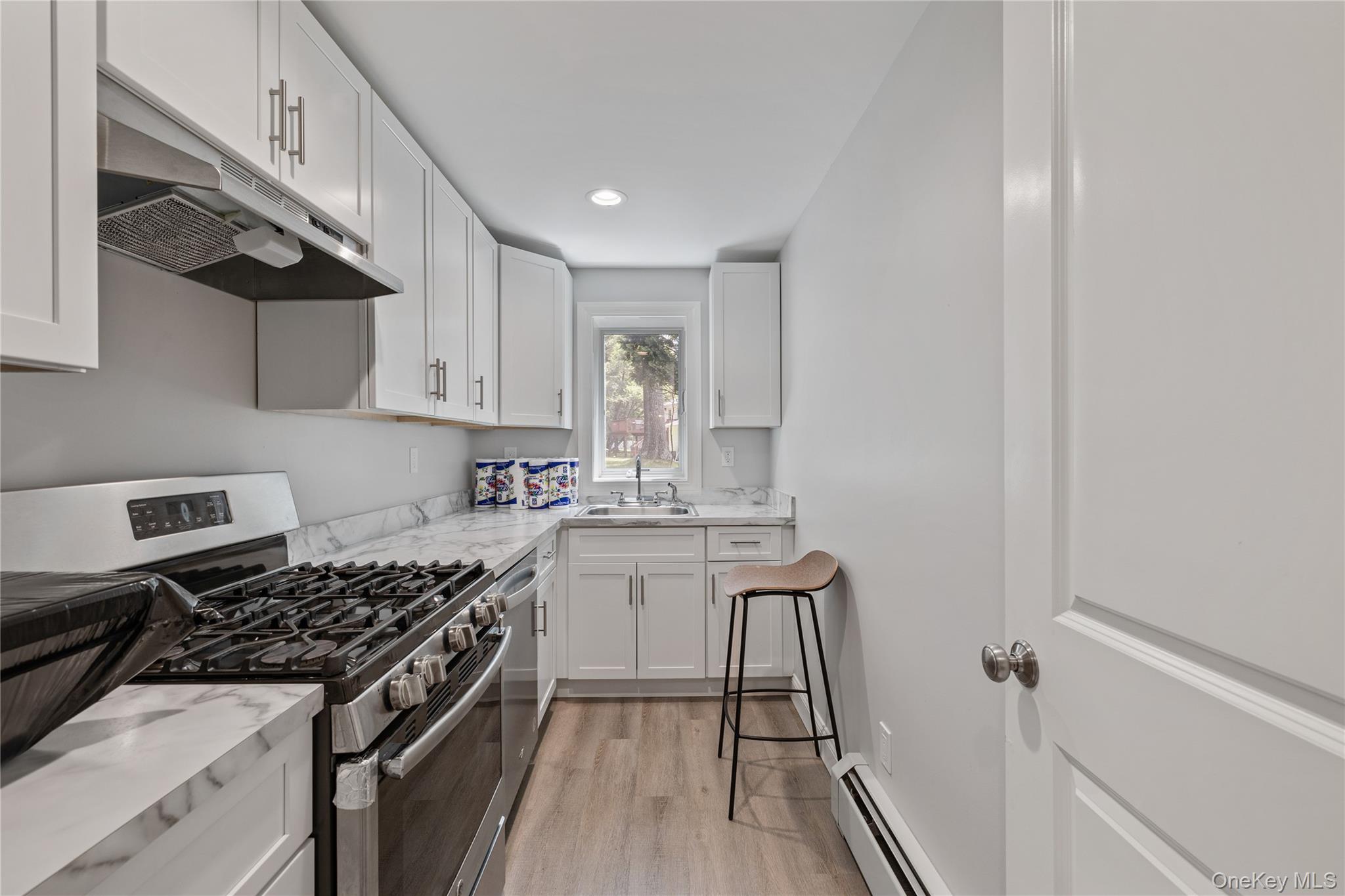 29 Skylark Drive, Monsey, NY 10977