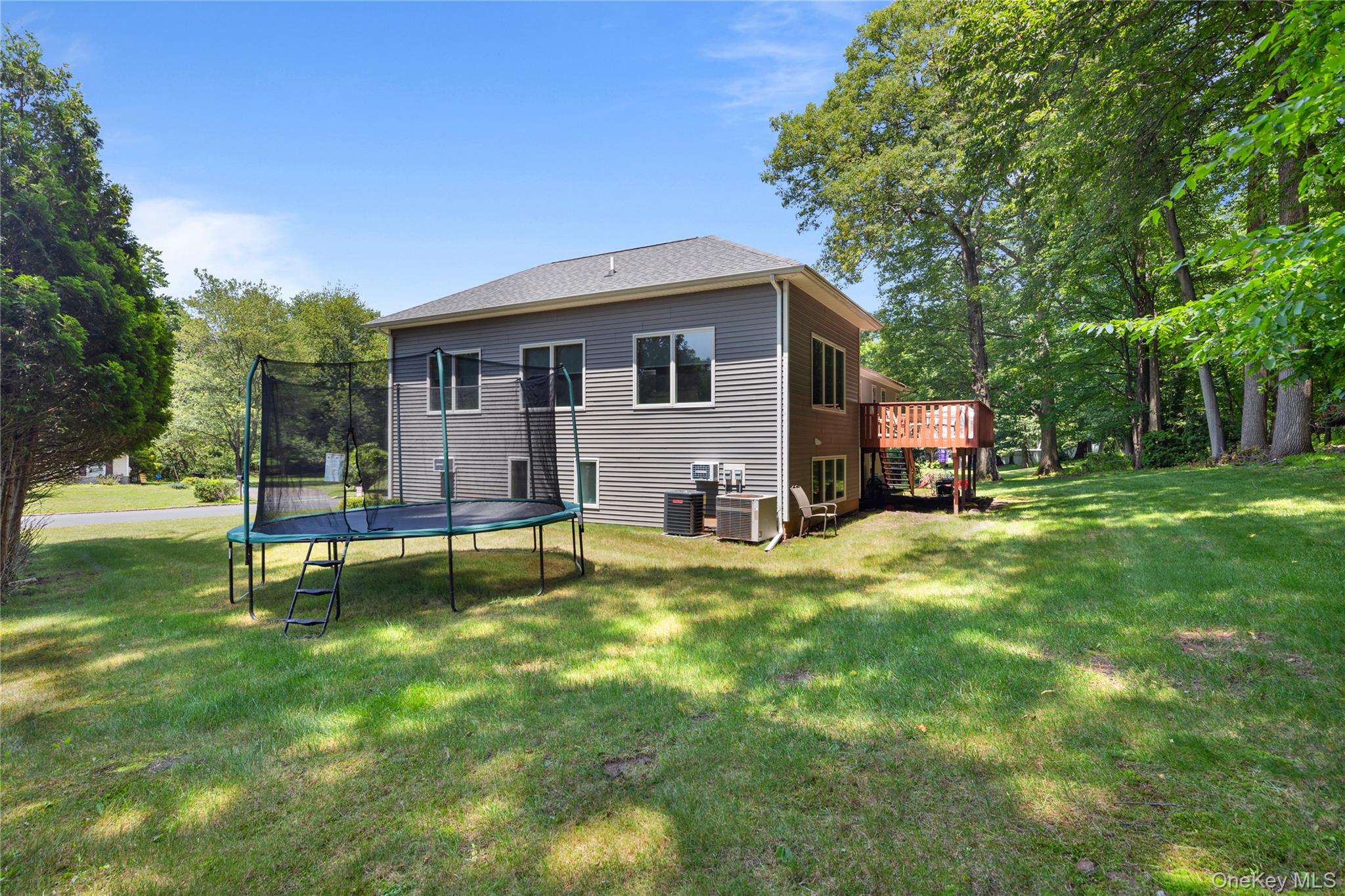 29 Skylark Drive, Monsey, NY 10977