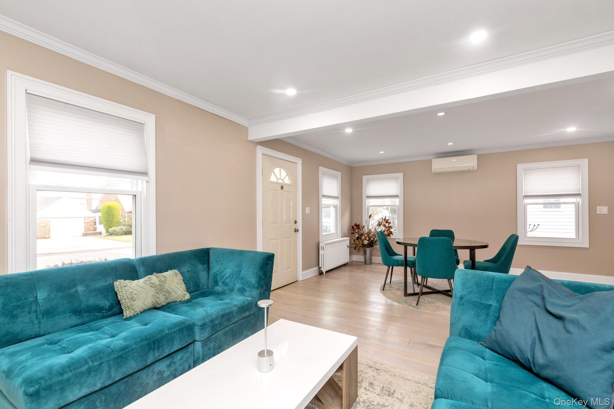 98 Ethel Street, Valley Stream, NY 11580