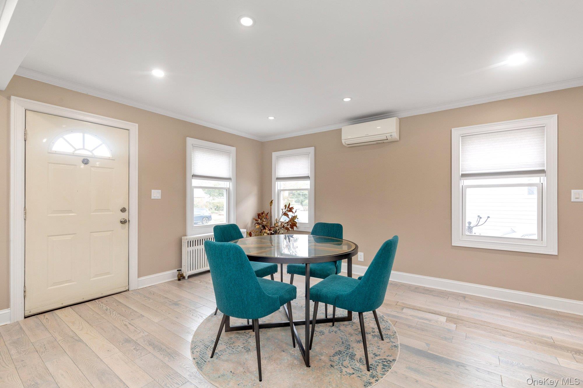 98 Ethel Street, Valley Stream, NY 11580