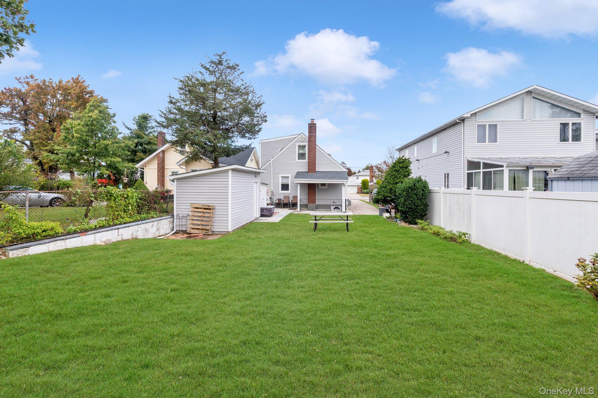 98 Ethel Street, Valley Stream, NY 11580