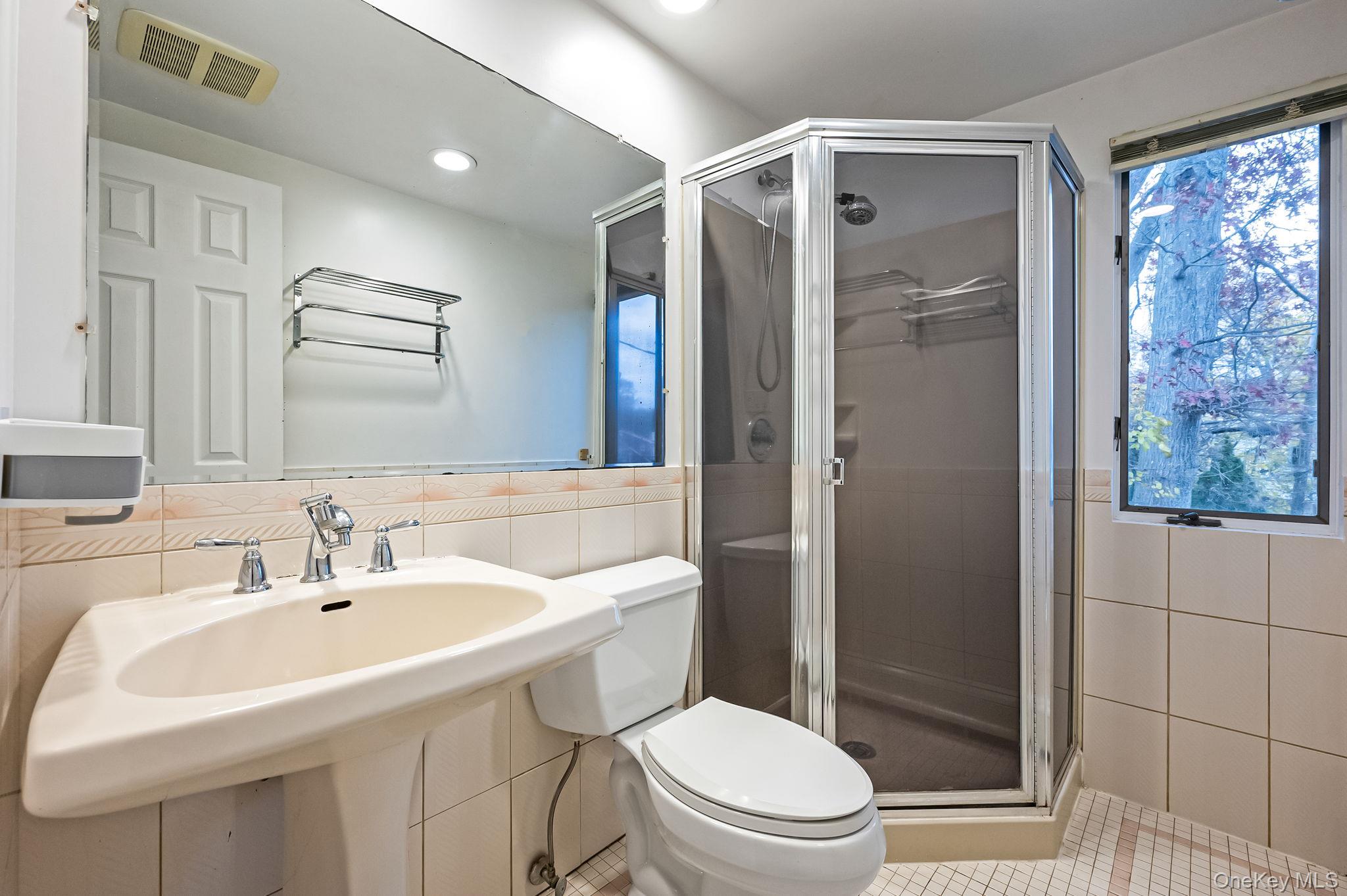 23 Dellmarie Lane, Nesconset, NY 11767