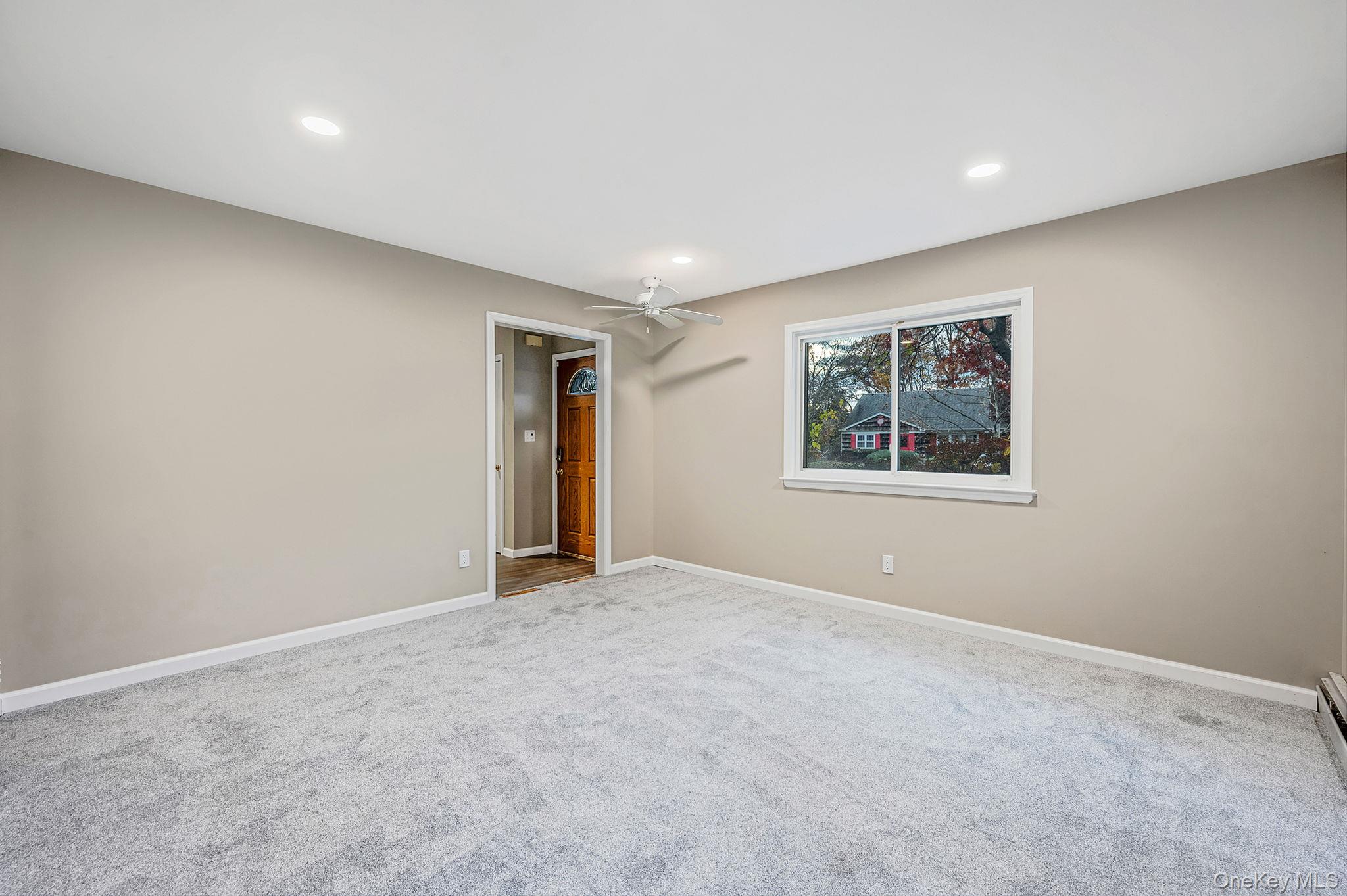 23 Dellmarie Lane, Nesconset, NY 11767