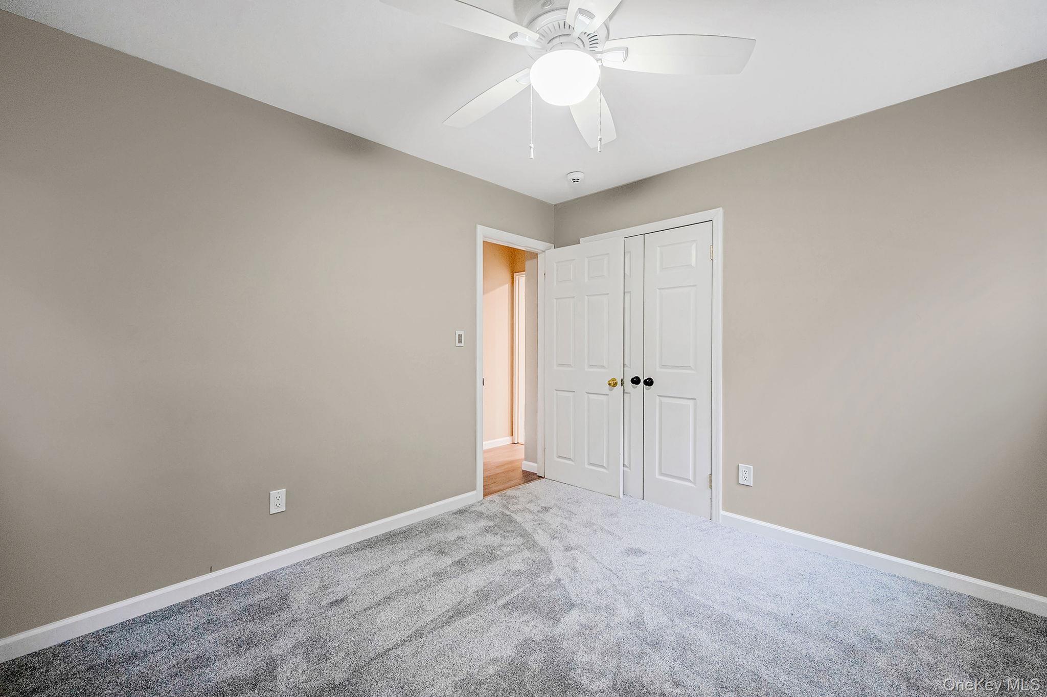 23 Dellmarie Lane, Nesconset, NY 11767