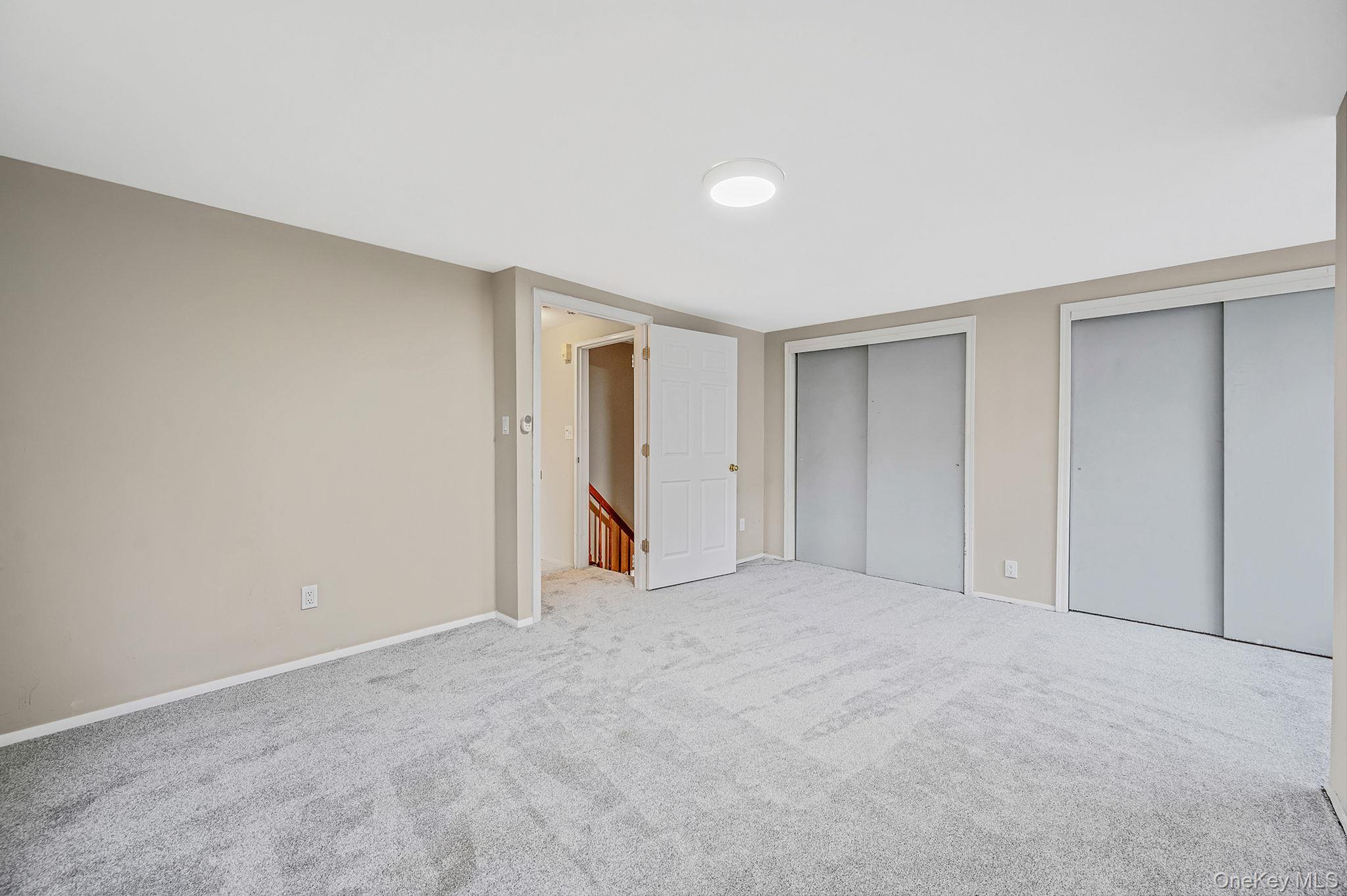 23 Dellmarie Lane, Nesconset, NY 11767