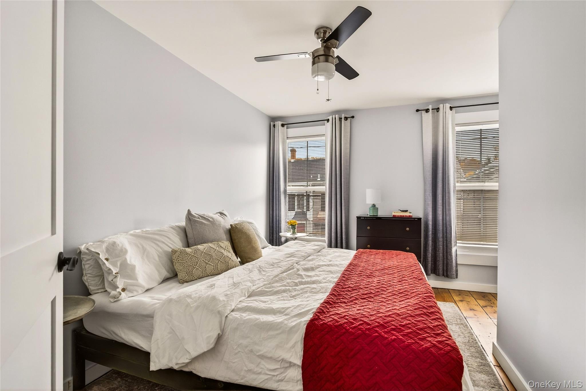 19 8th Street, Hudson, NY 12534