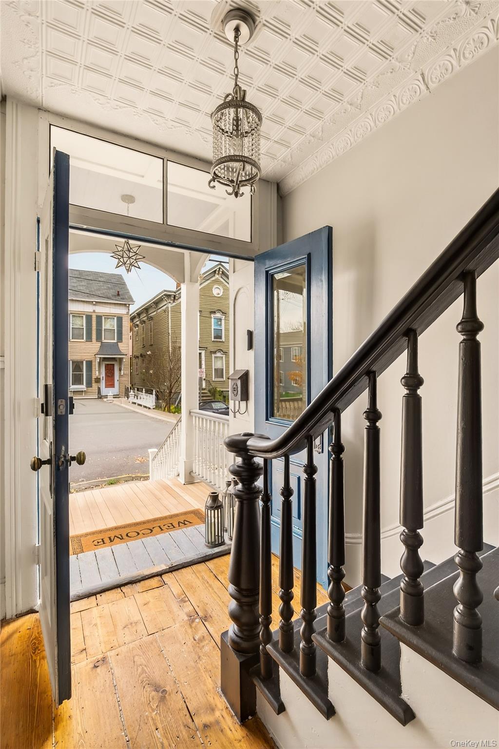 19 8th Street, Hudson, NY 12534