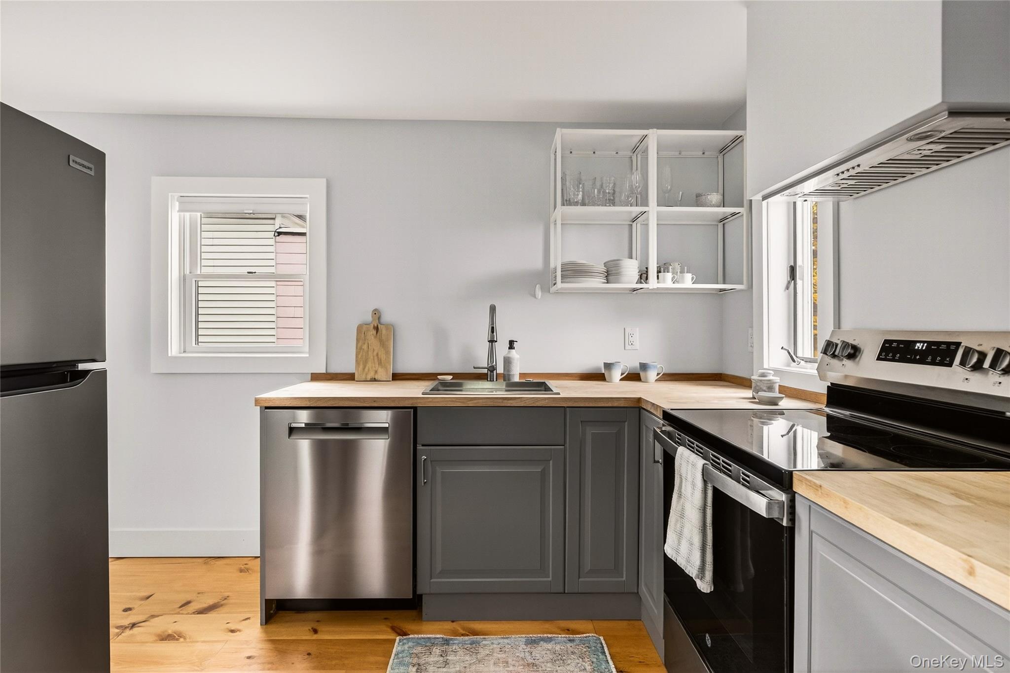 19 8th Street, Hudson, NY 12534