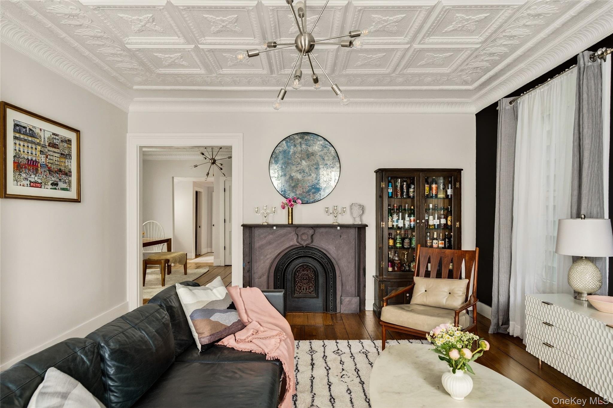 19 8th Street, Hudson, NY 12534