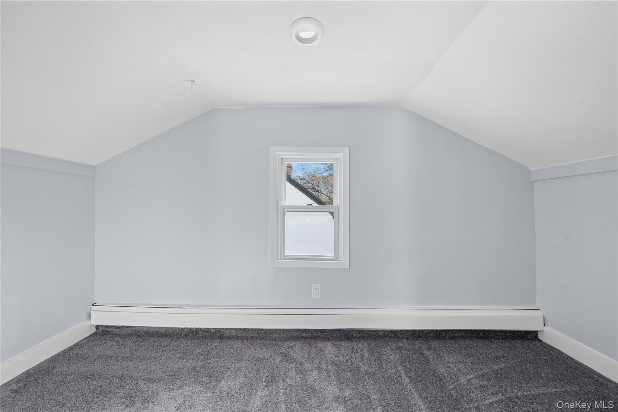 11942 189th Street, Saint Albans, NY 11412