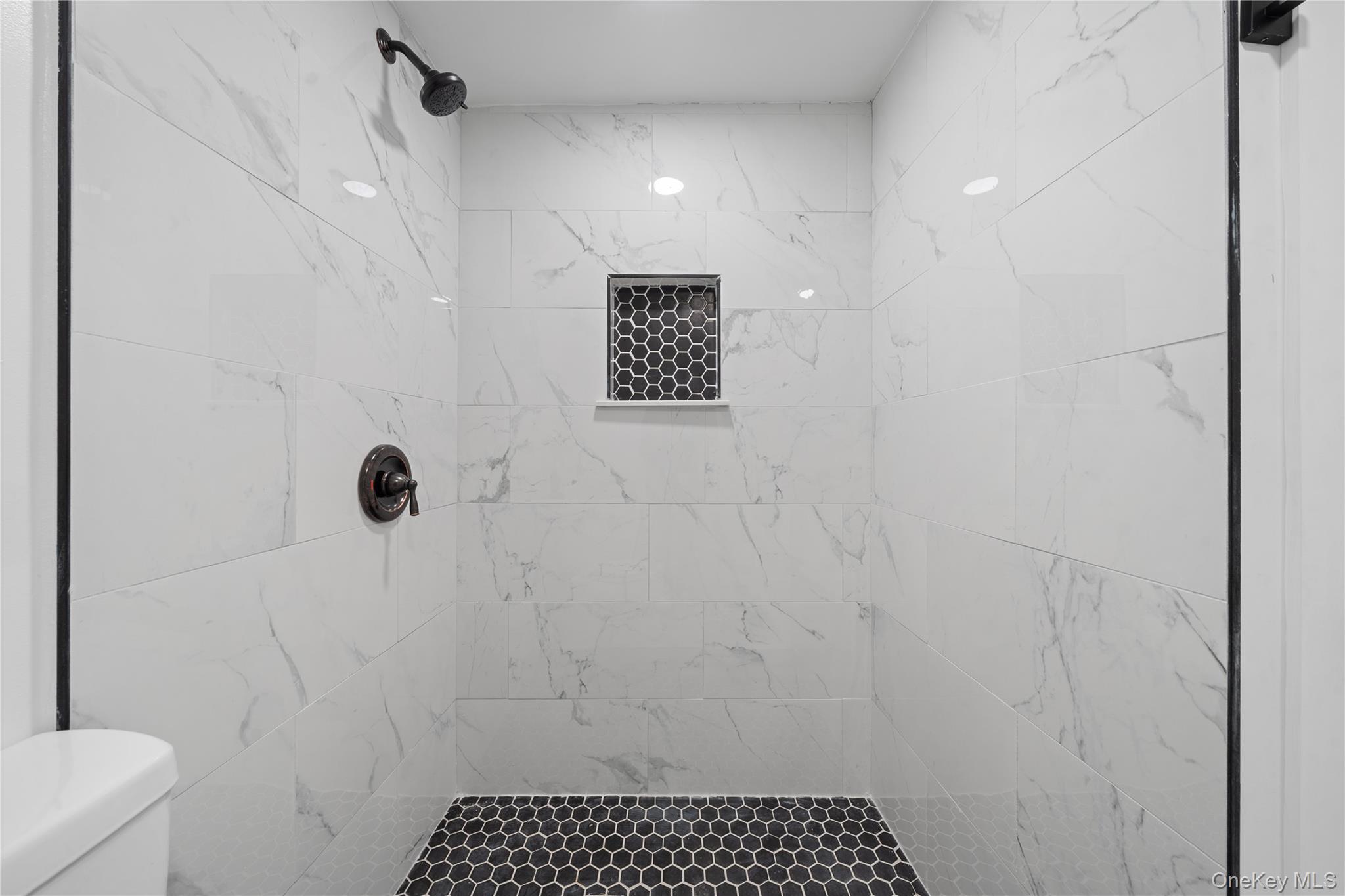 11942 189th Street, Saint Albans, NY 11412