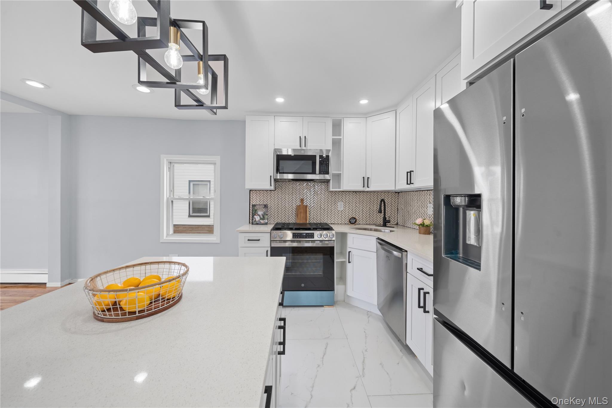 11942 189th Street, Saint Albans, NY 11412