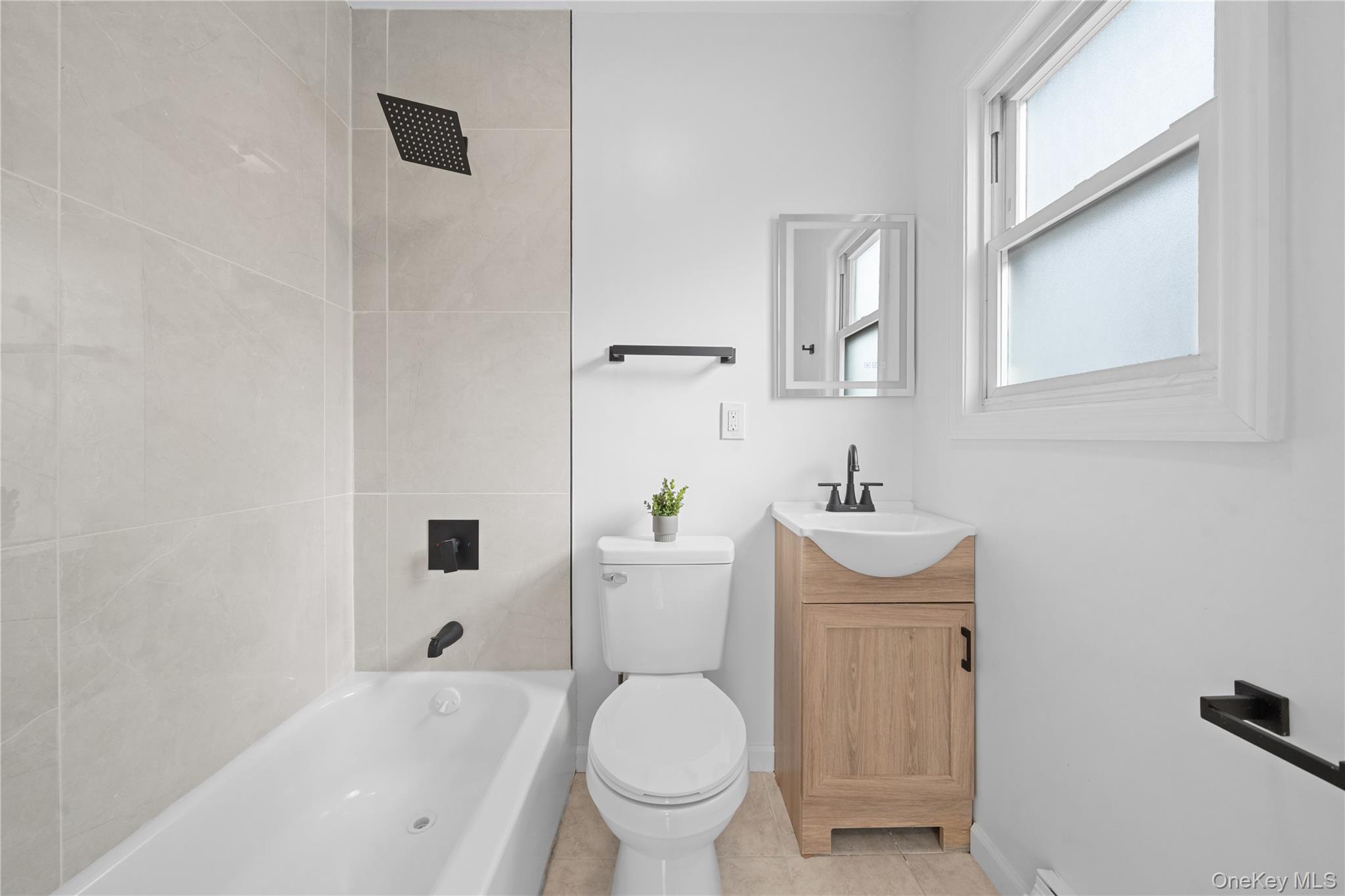 11942 189th Street, Saint Albans, NY 11412