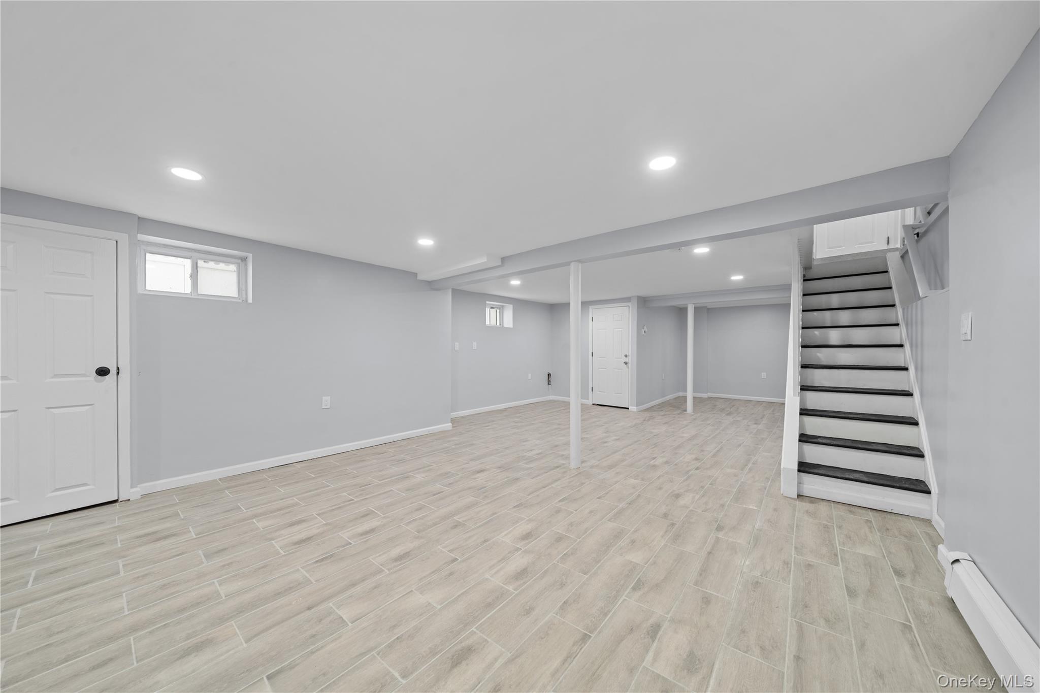 11942 189th Street, Saint Albans, NY 11412