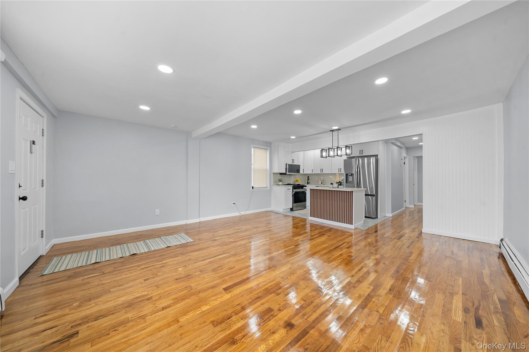 11942 189th Street, Saint Albans, NY 11412