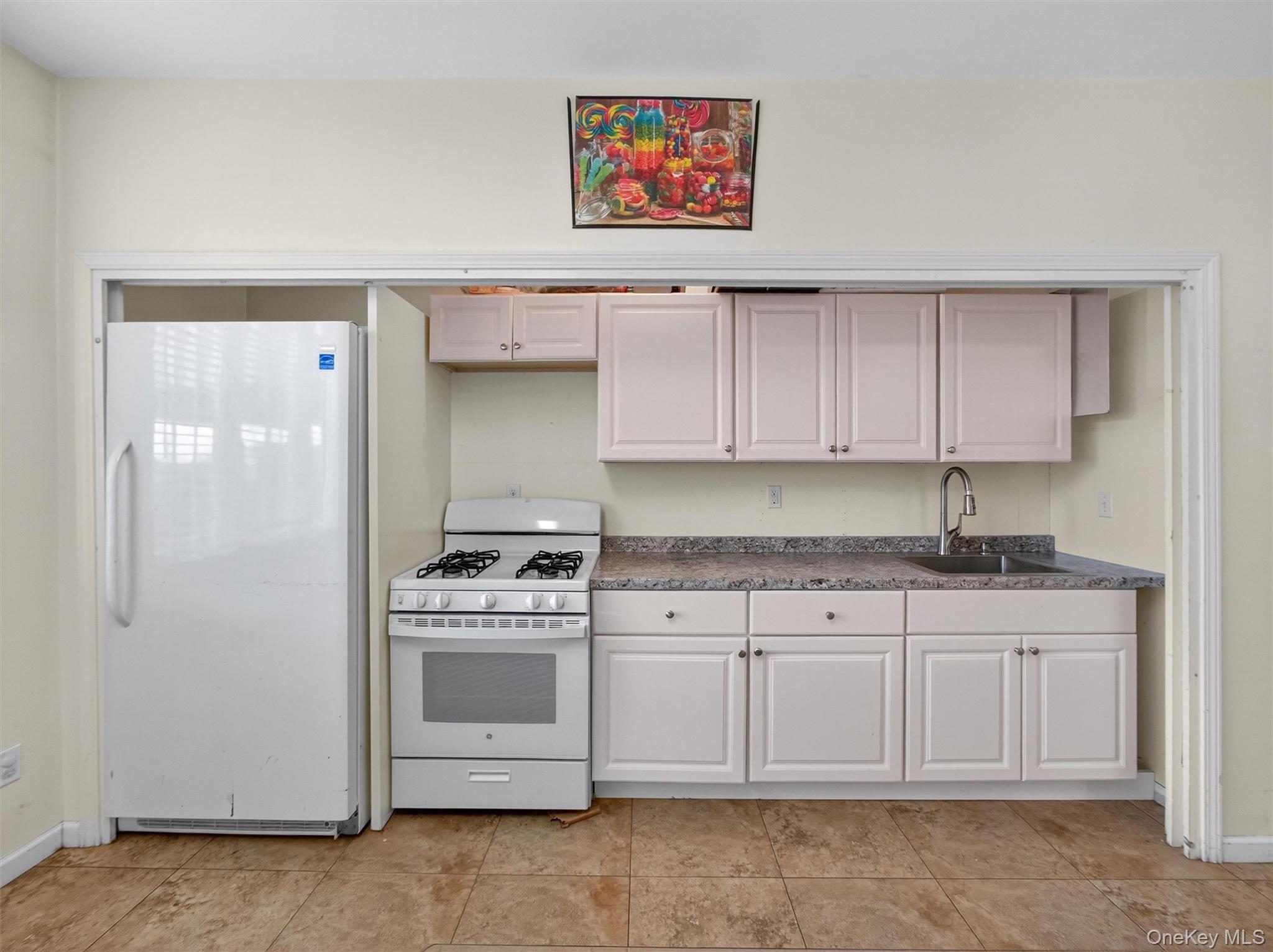 6 Rose Garden Way # 203, Monsey, NY 10952