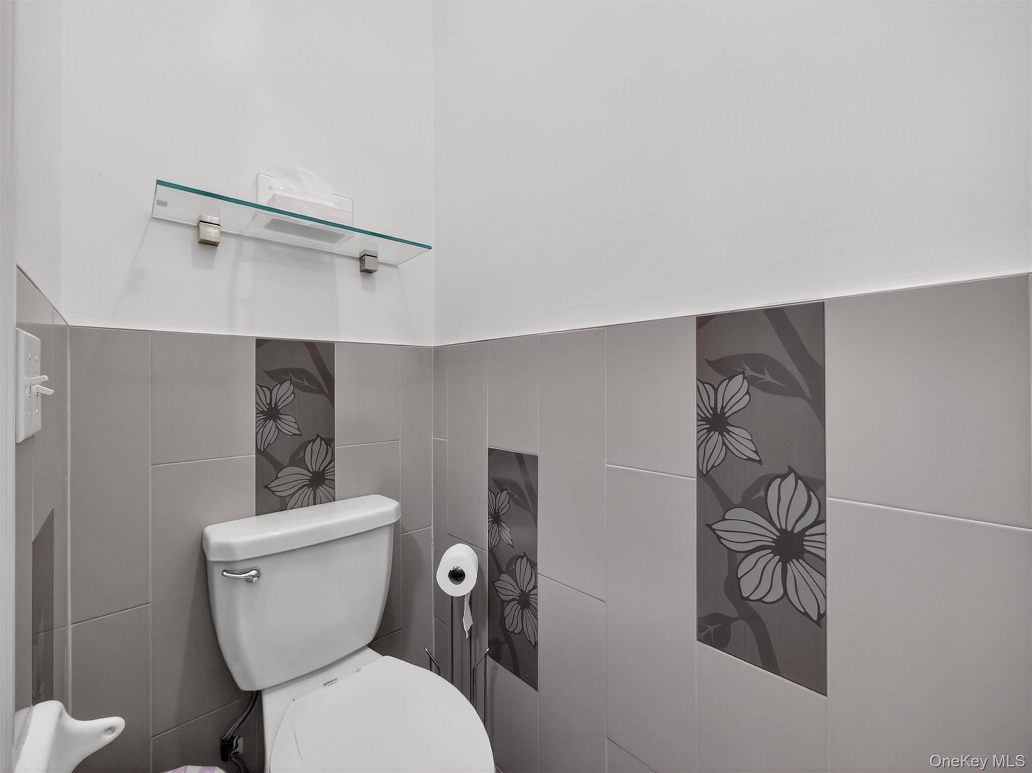 6 Rose Garden Way # 203, Monsey, NY 10952