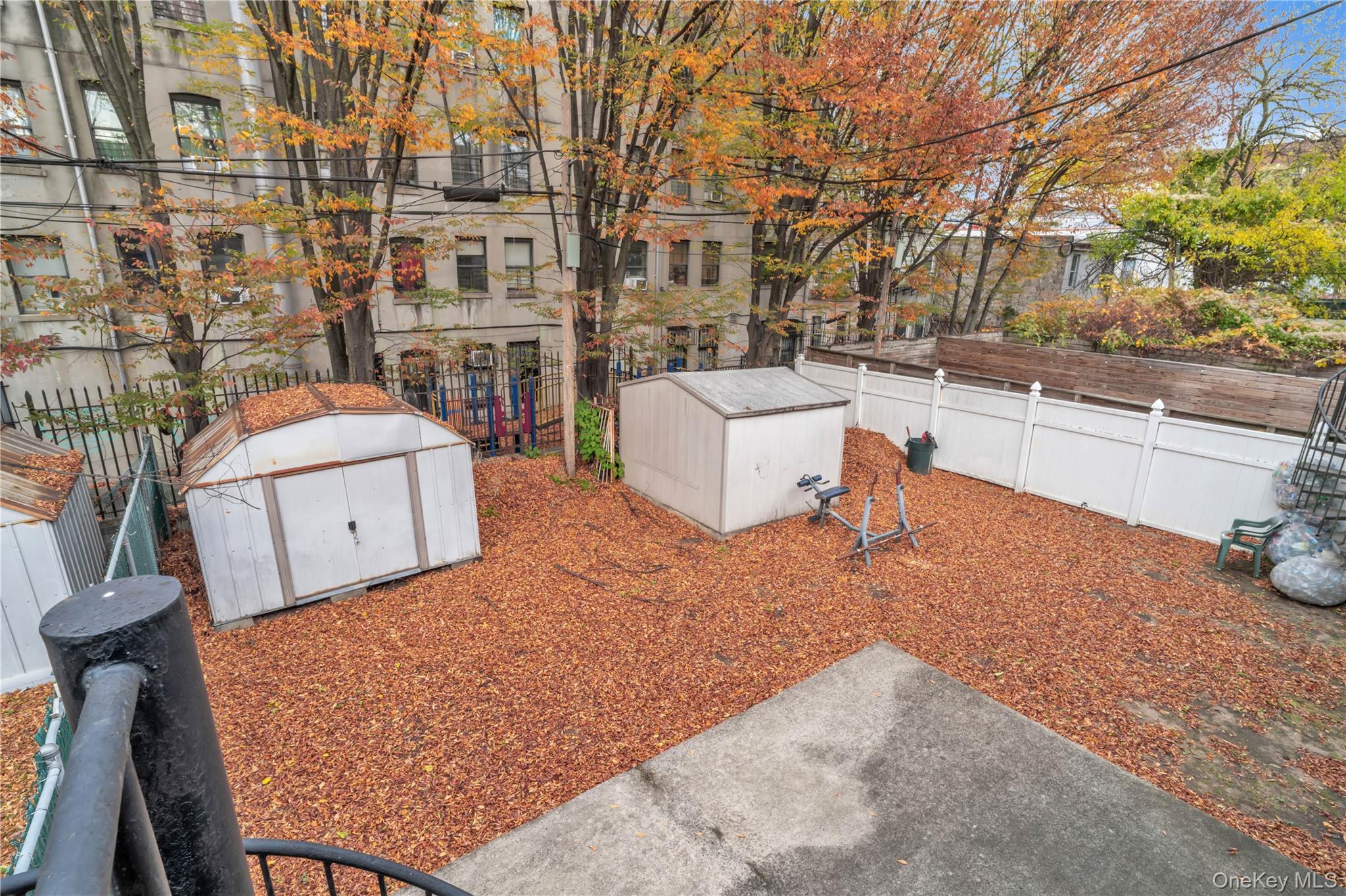 221 Macdougal Street, Brooklyn, NY 11233