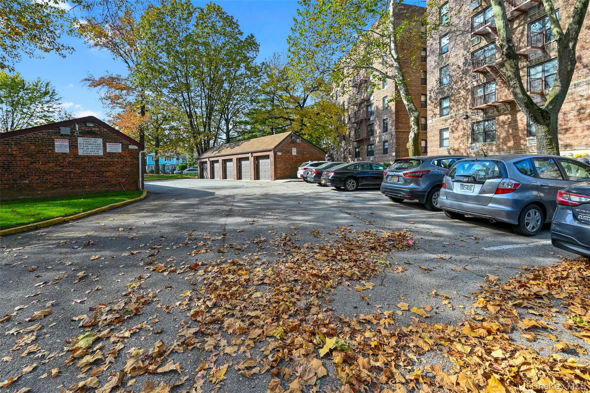 80-35 Springfield Blvd # 4F, Oakland Gardens, NY 11364