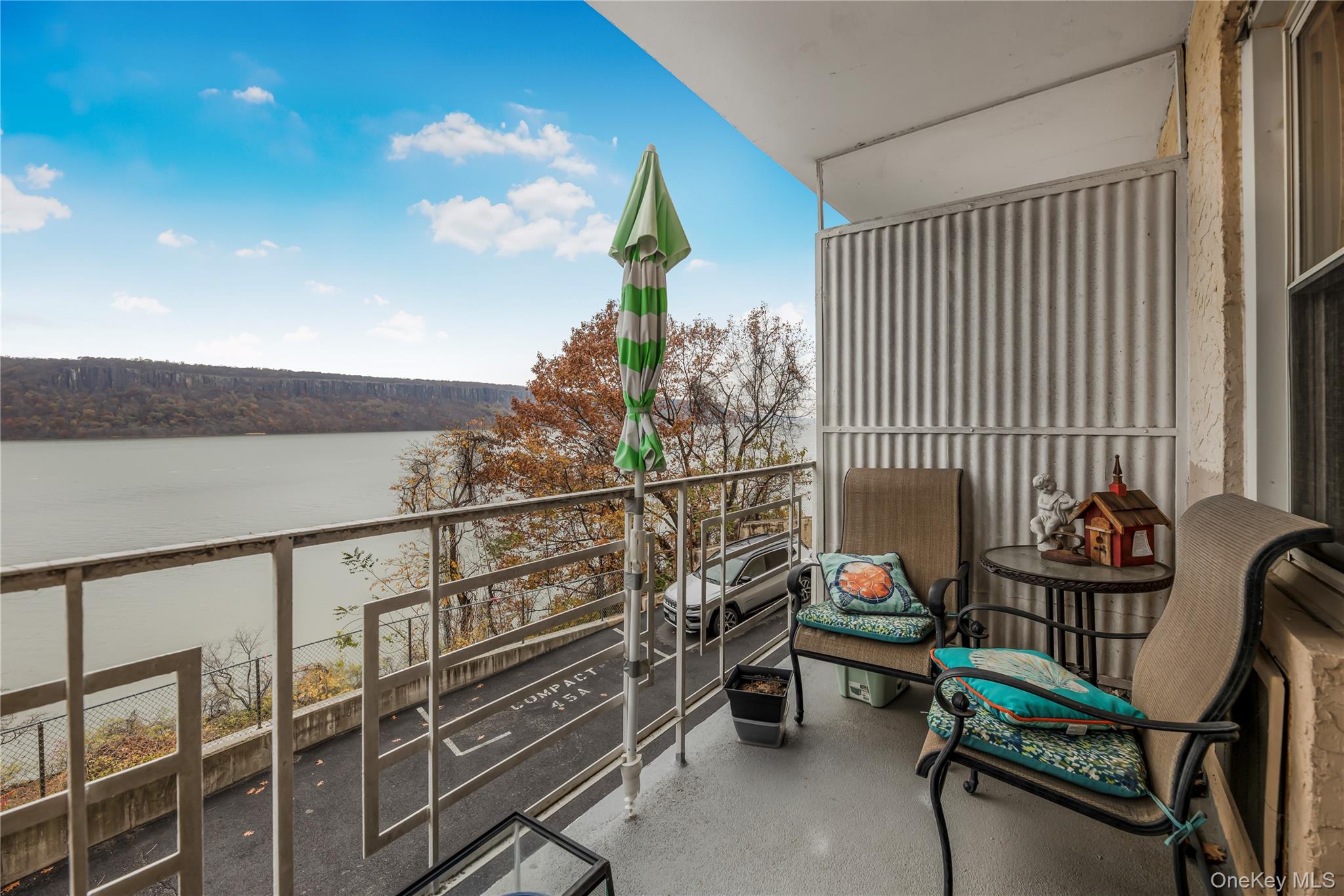 679 Warburton Avenue # 1M, Yonkers, NY 10701