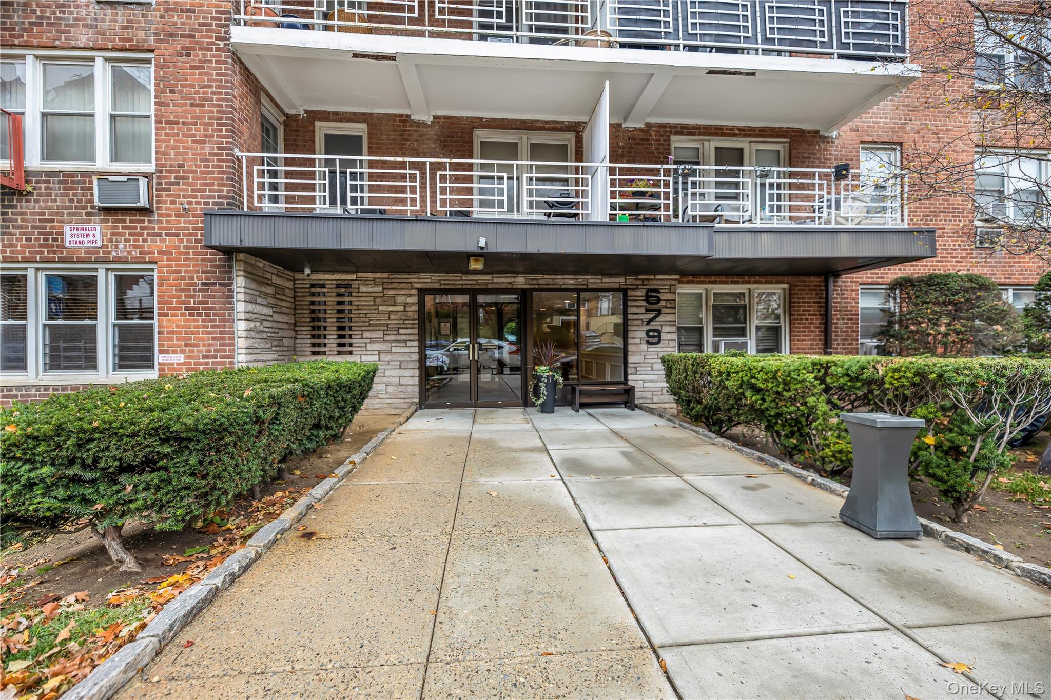 679 Warburton Avenue # 1M, Yonkers, NY 10701