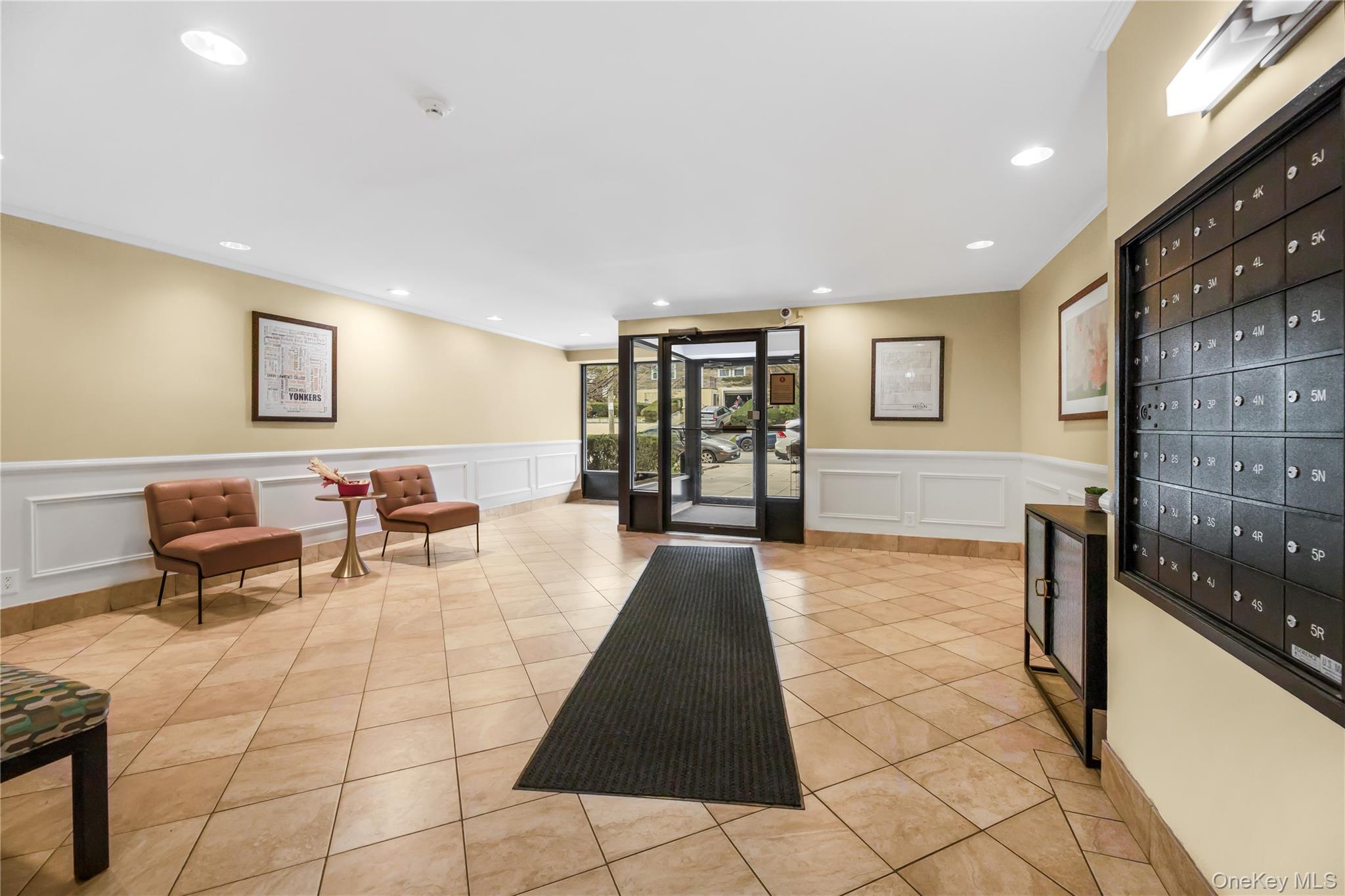 679 Warburton Avenue # 1M, Yonkers, NY 10701