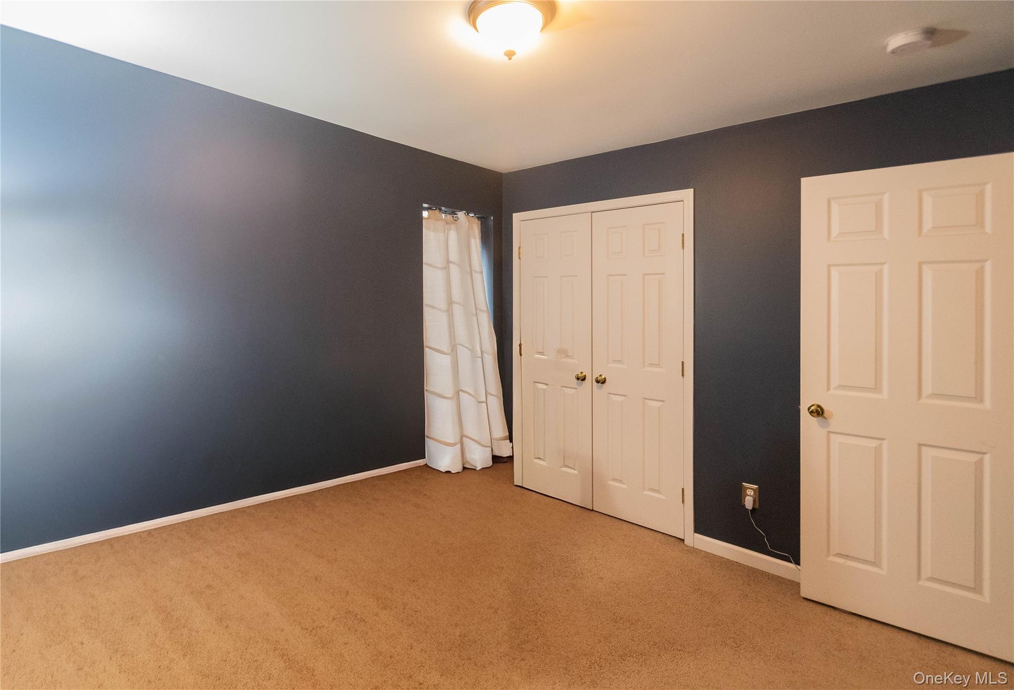 93 Glen Rock Circle, Highland, NY 12528