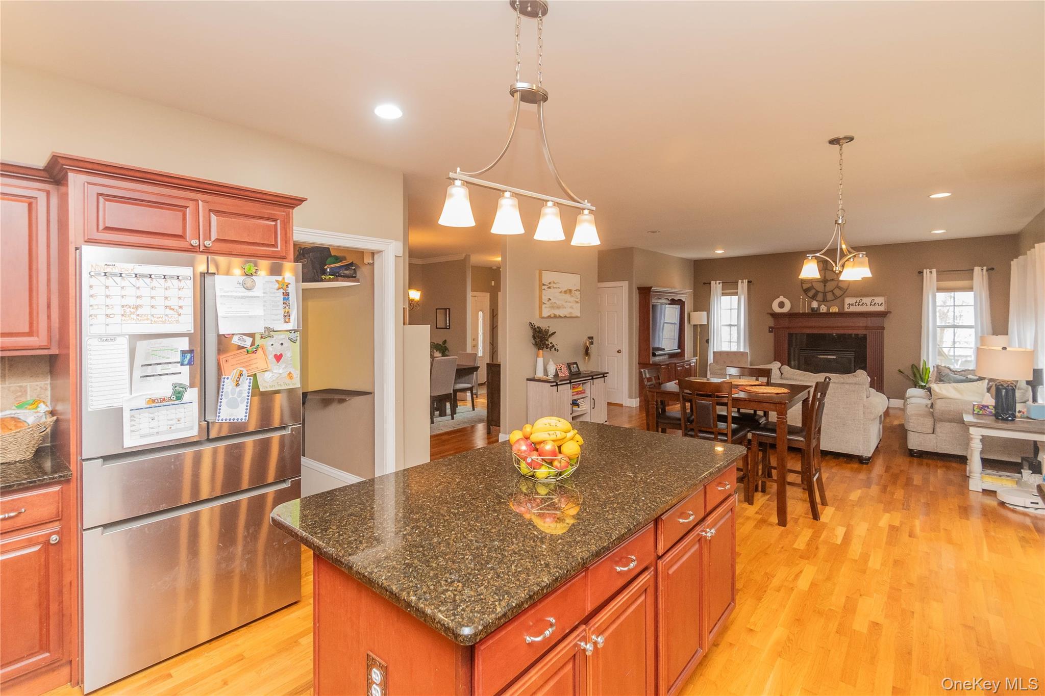 93 Glen Rock Circle, Highland, NY 12528