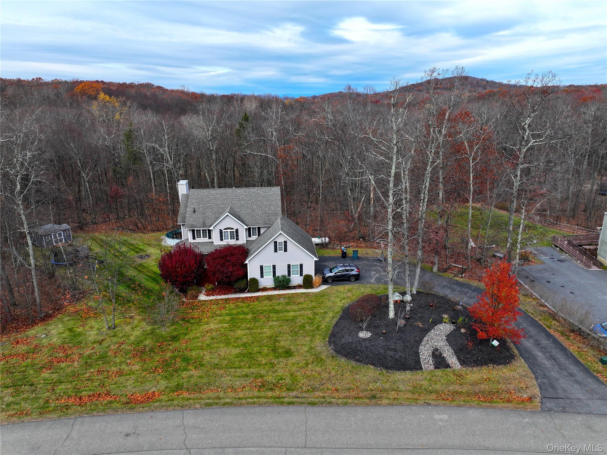 93 Glen Rock Circle, Highland, NY 12528