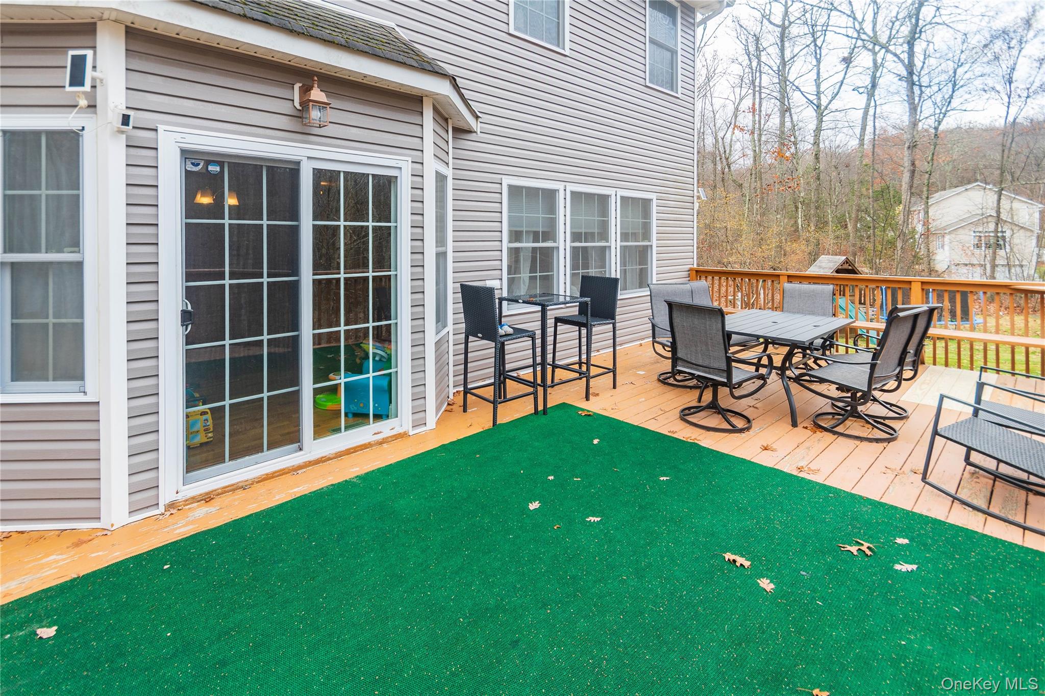 93 Glen Rock Circle, Highland, NY 12528