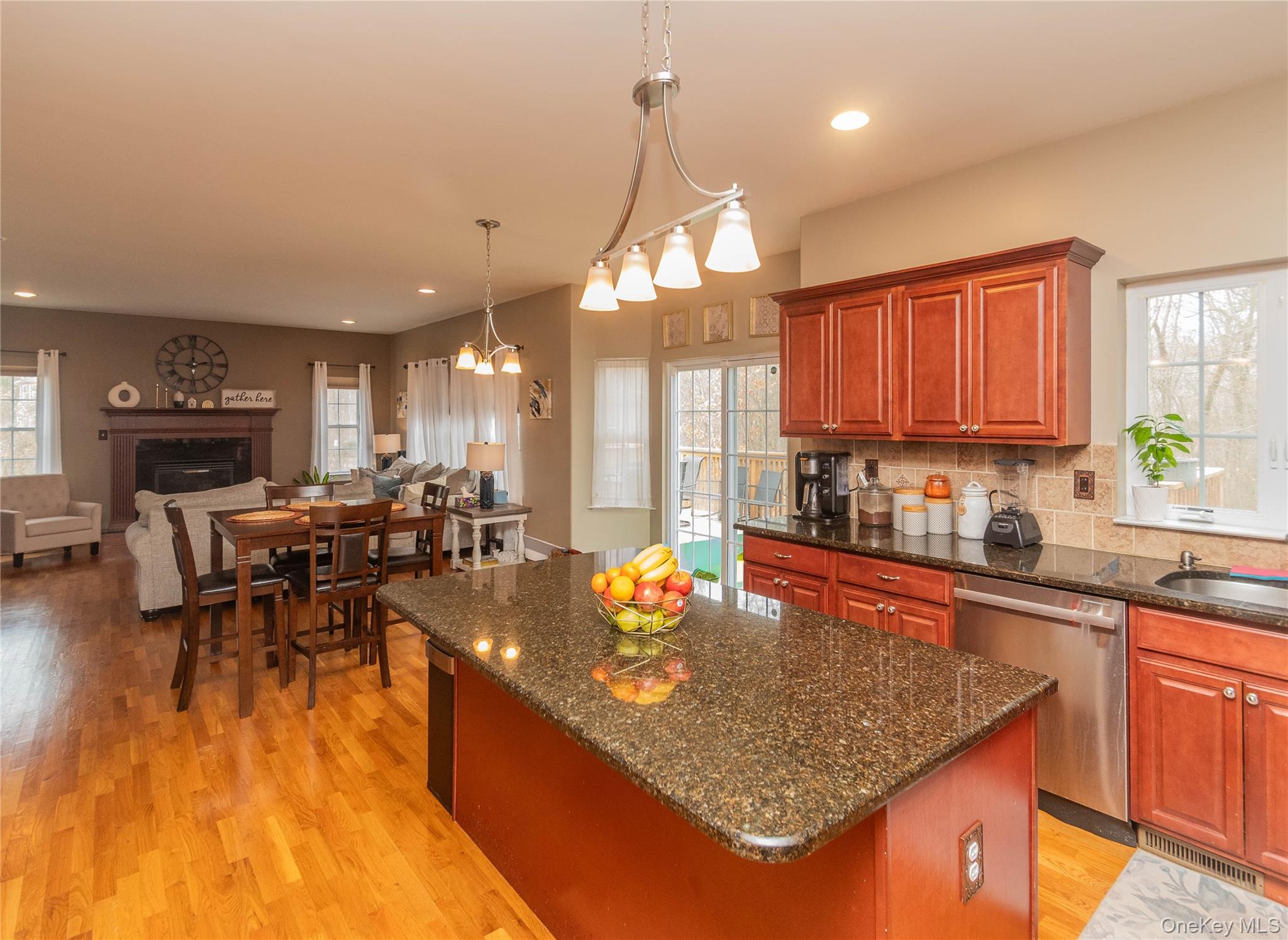 93 Glen Rock Circle, Highland, NY 12528