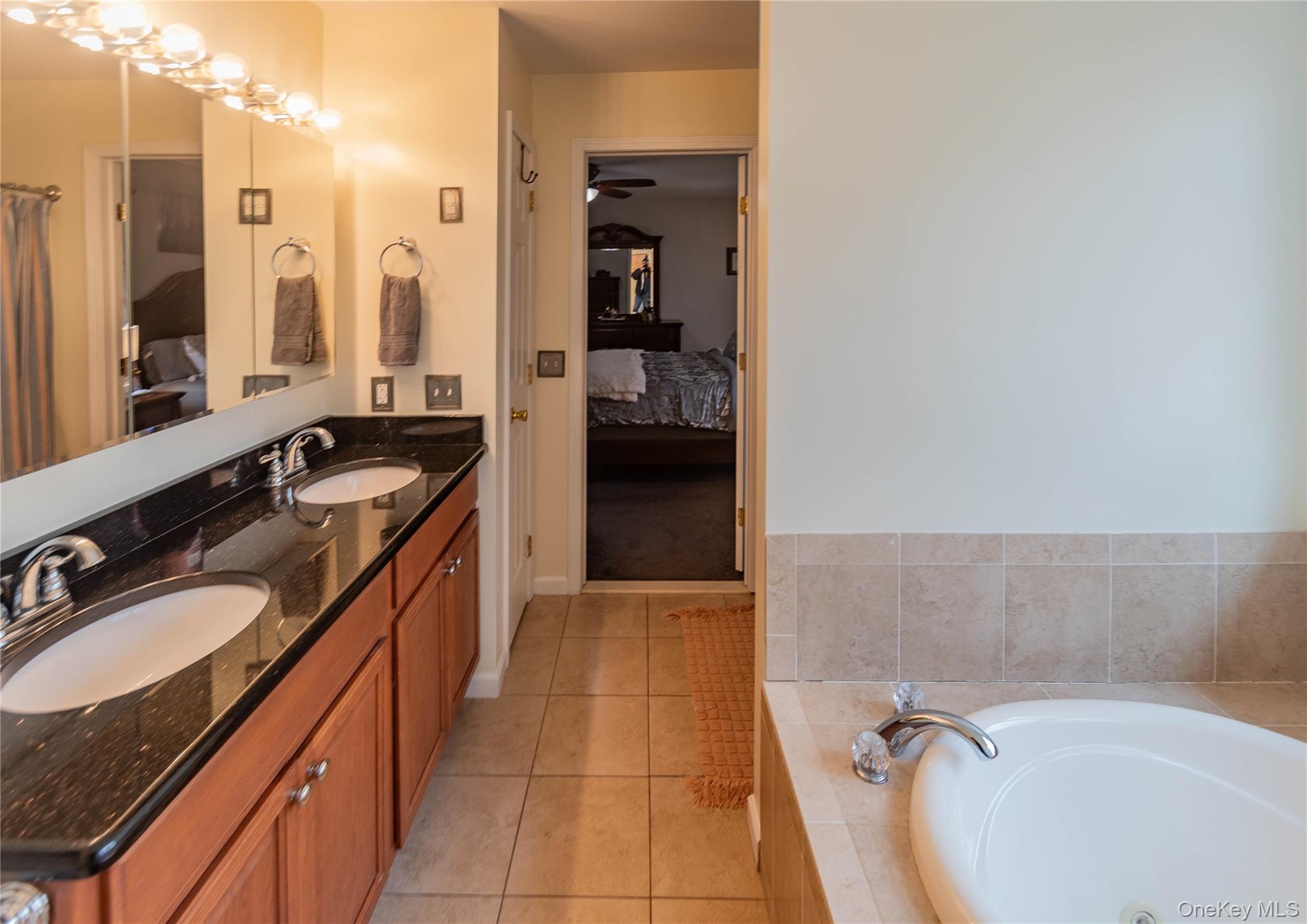 93 Glen Rock Circle, Highland, NY 12528