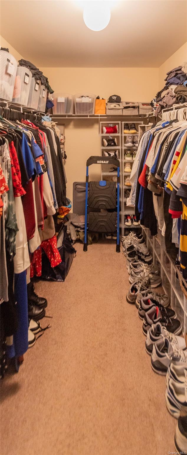 93 Glen Rock Circle, Highland, NY 12528