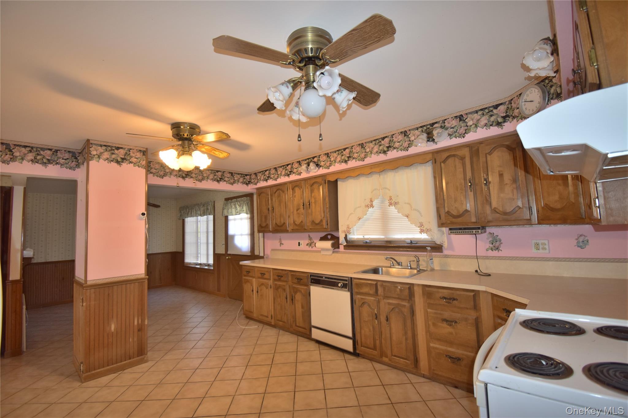 297 Clarice Boulevard, Holbrook, NY 11741