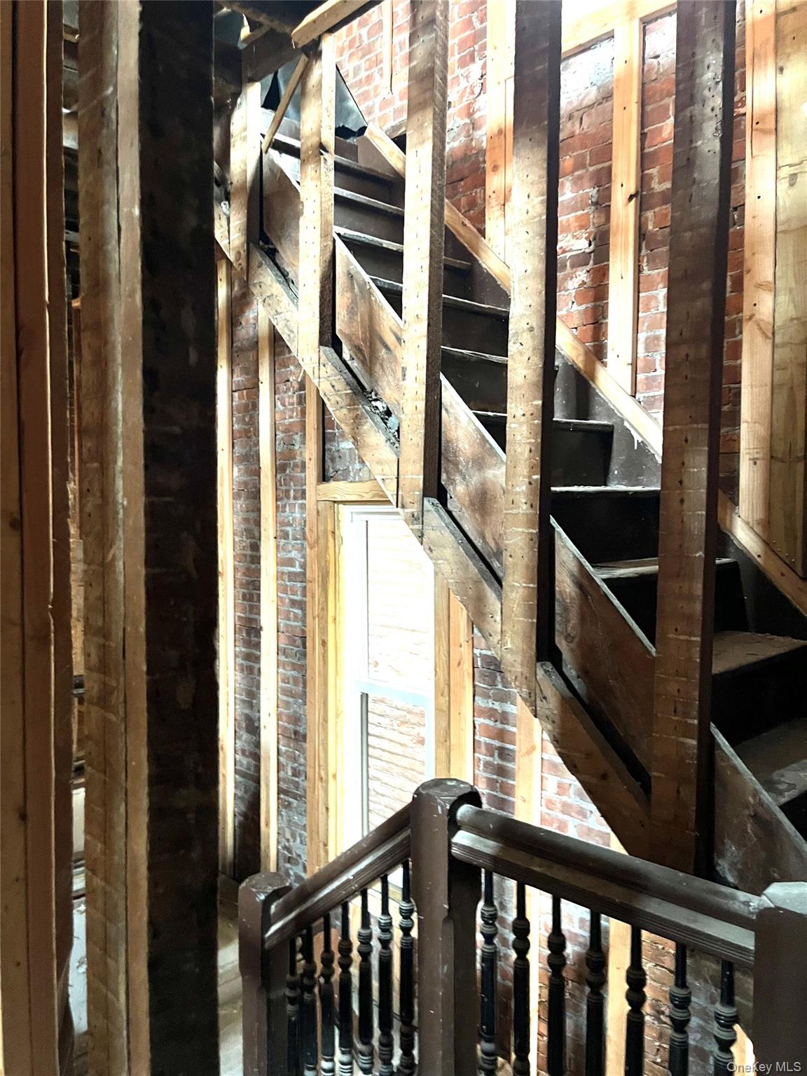 157 Johnston Street, Newburgh, NY 12550