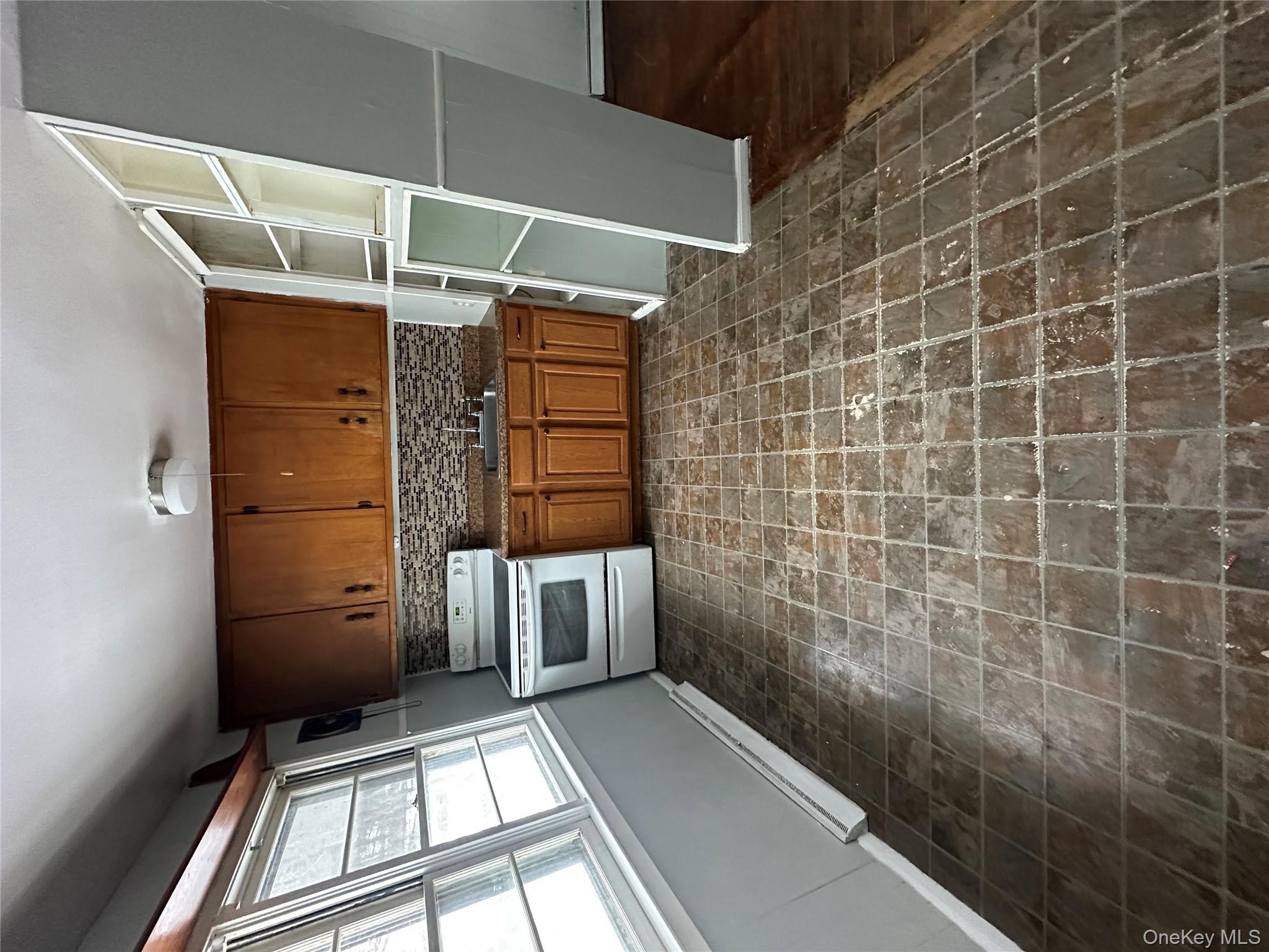 128 Weyants Lane, Newburgh, NY 12550