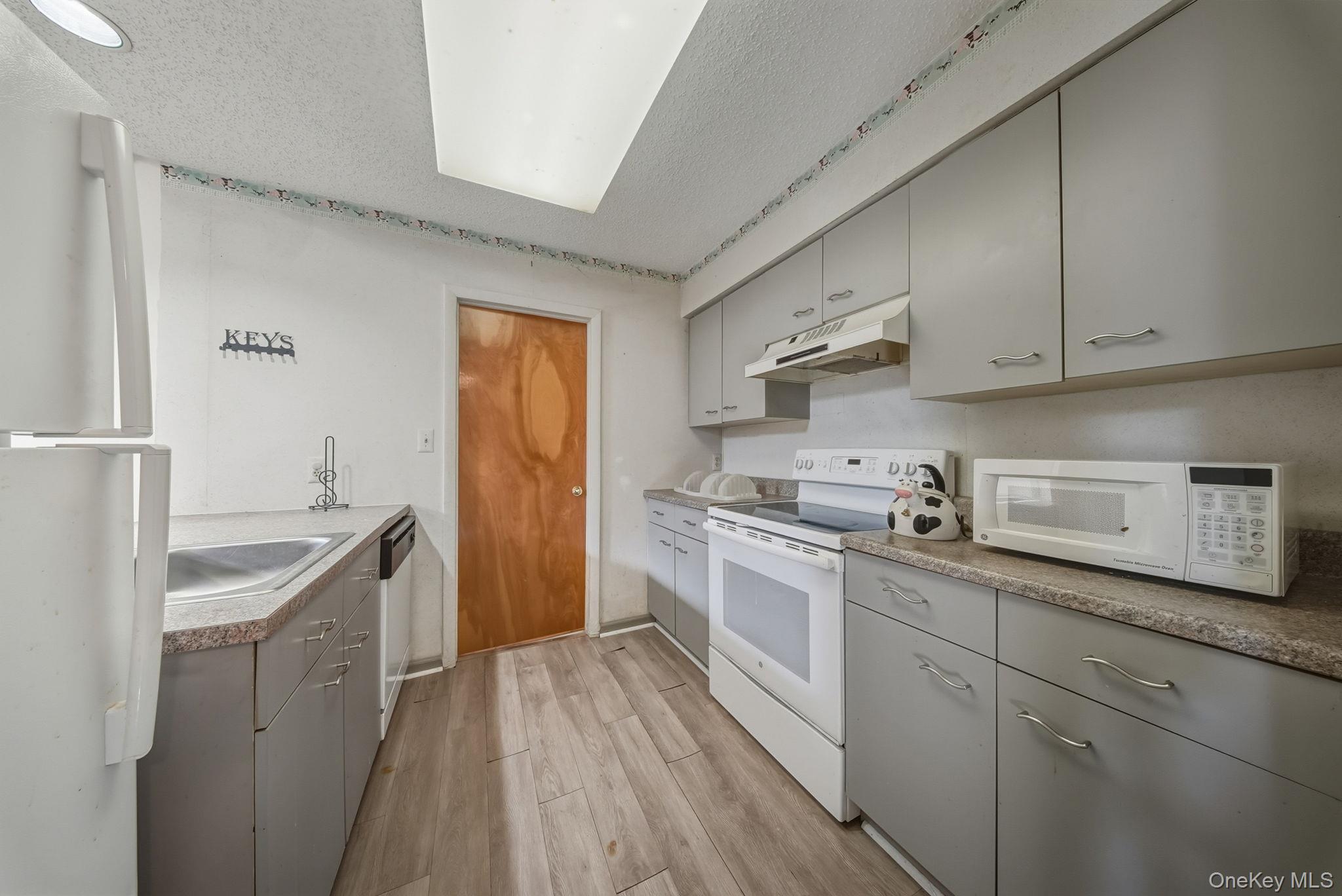 4 Fox Run, Woodridge, NY 12789