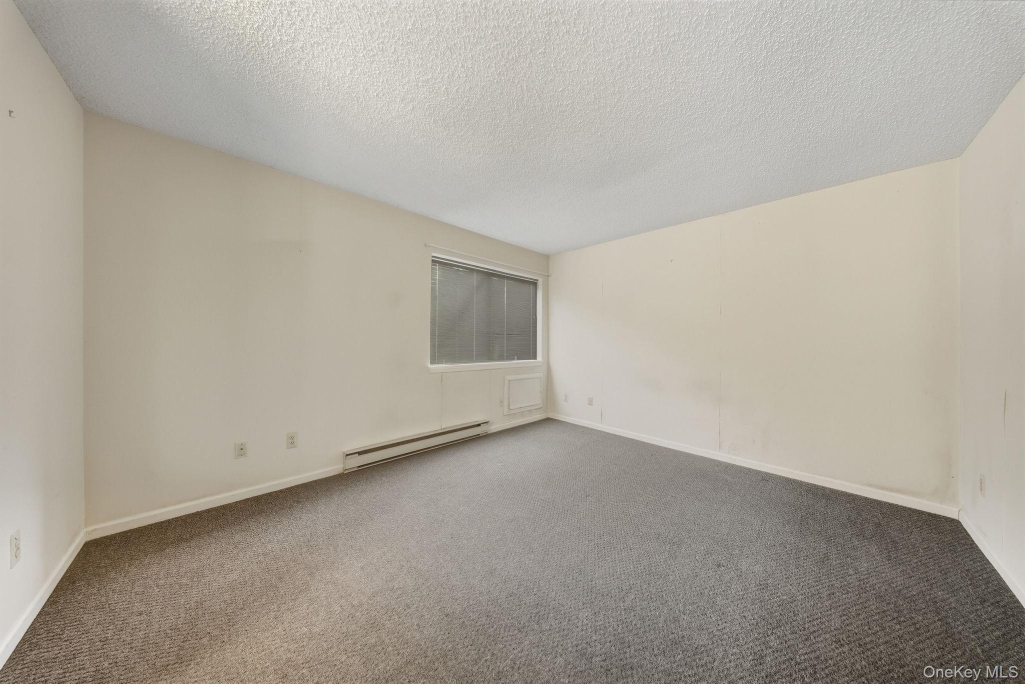 4 Fox Run, Woodridge, NY 12789