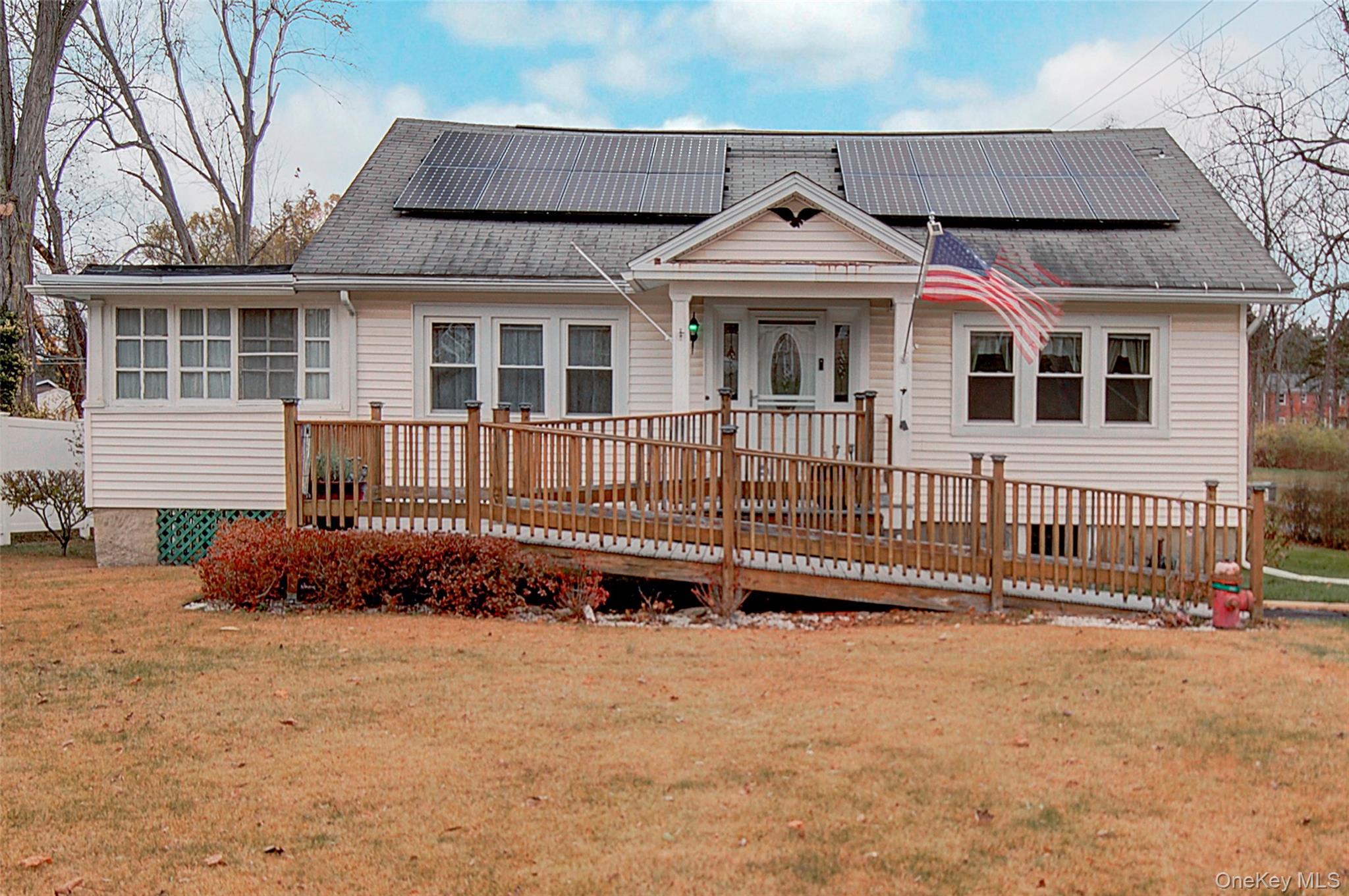 85 Overocker Road, Poughkeepsie, NY 12603