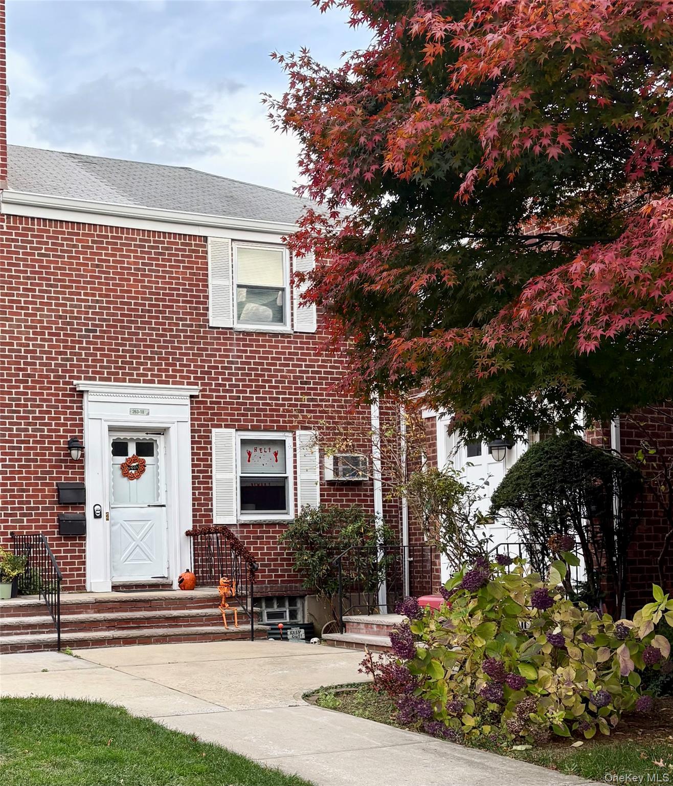 263-18 73 Avenue # 2nd Floor, Glen Oaks, NY 11004