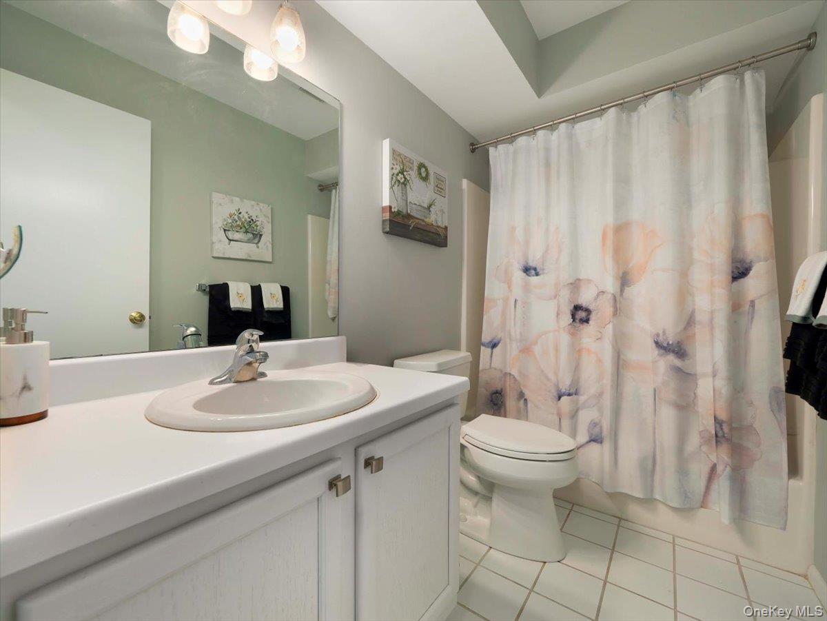 460 E Crooked Hill Road, Pearl River, NY 10965