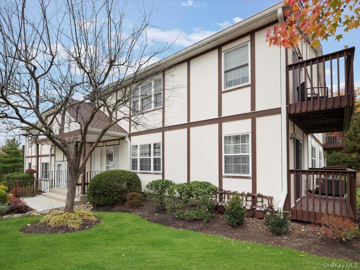 460 E Crooked Hill Road, Pearl River, NY 10965