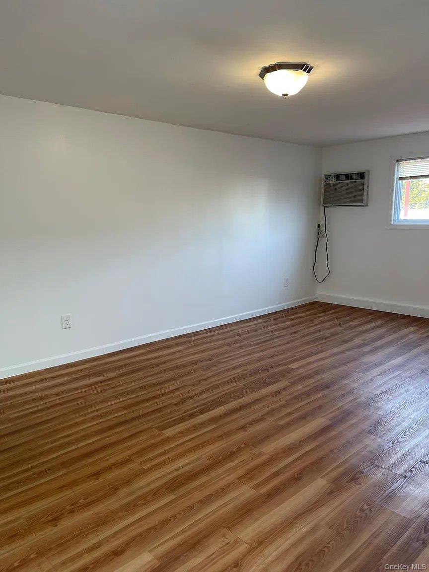 36 Radcliffe Road # 1, Island Park, NY 11558