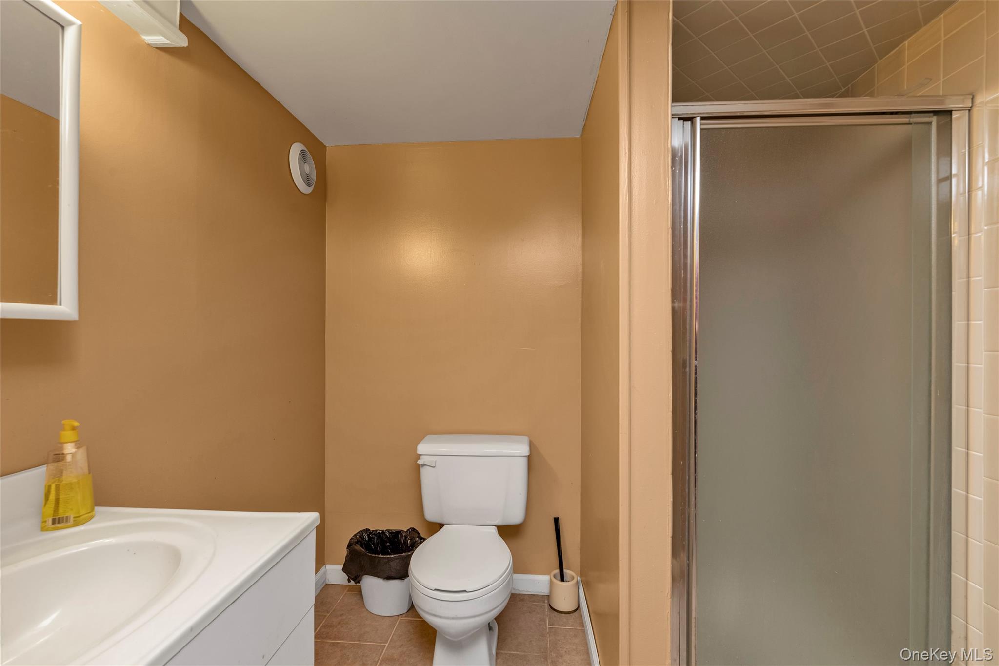 590 Langley, West Hempstead, NY 11552