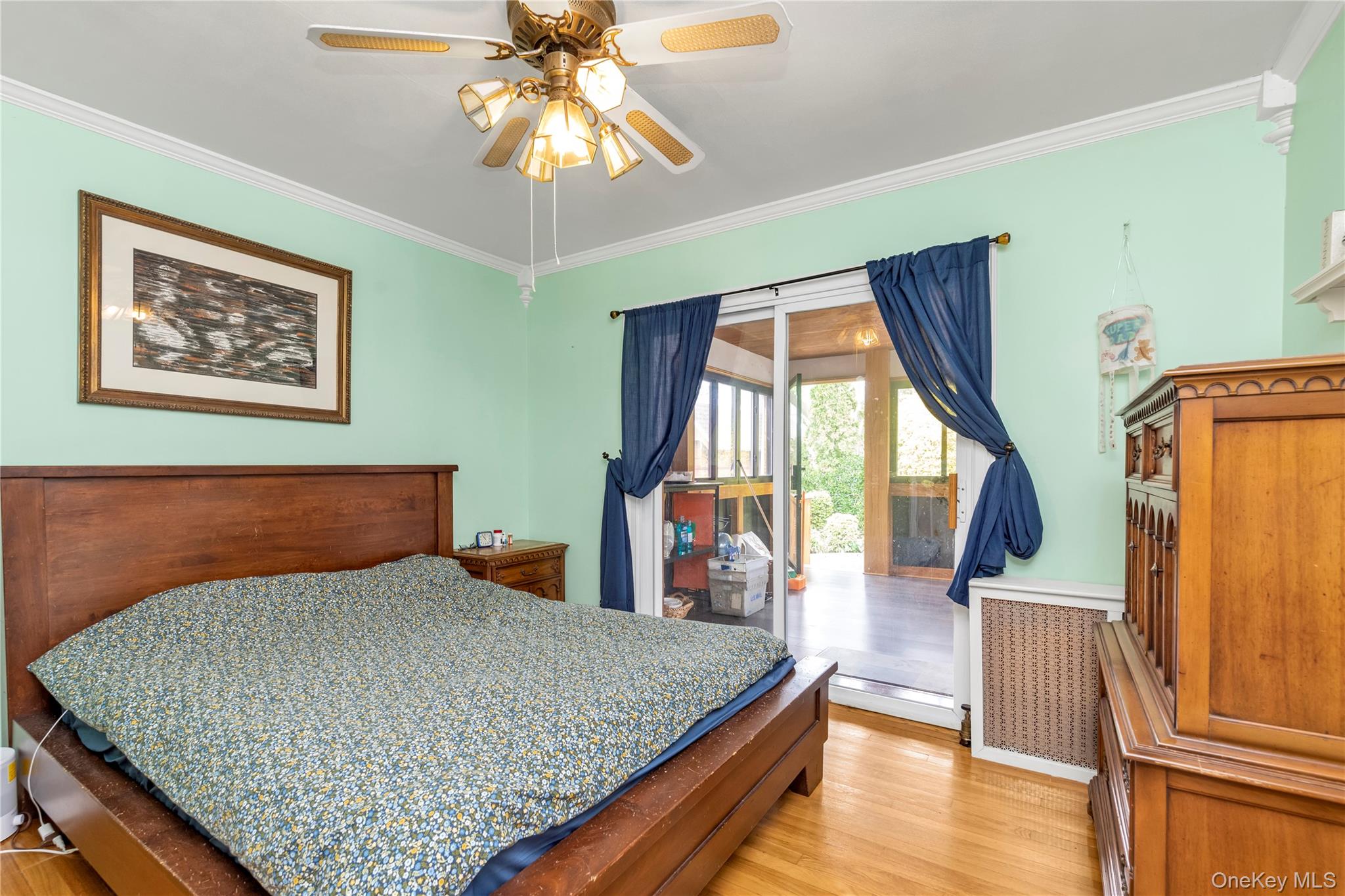 590 Langley, West Hempstead, NY 11552