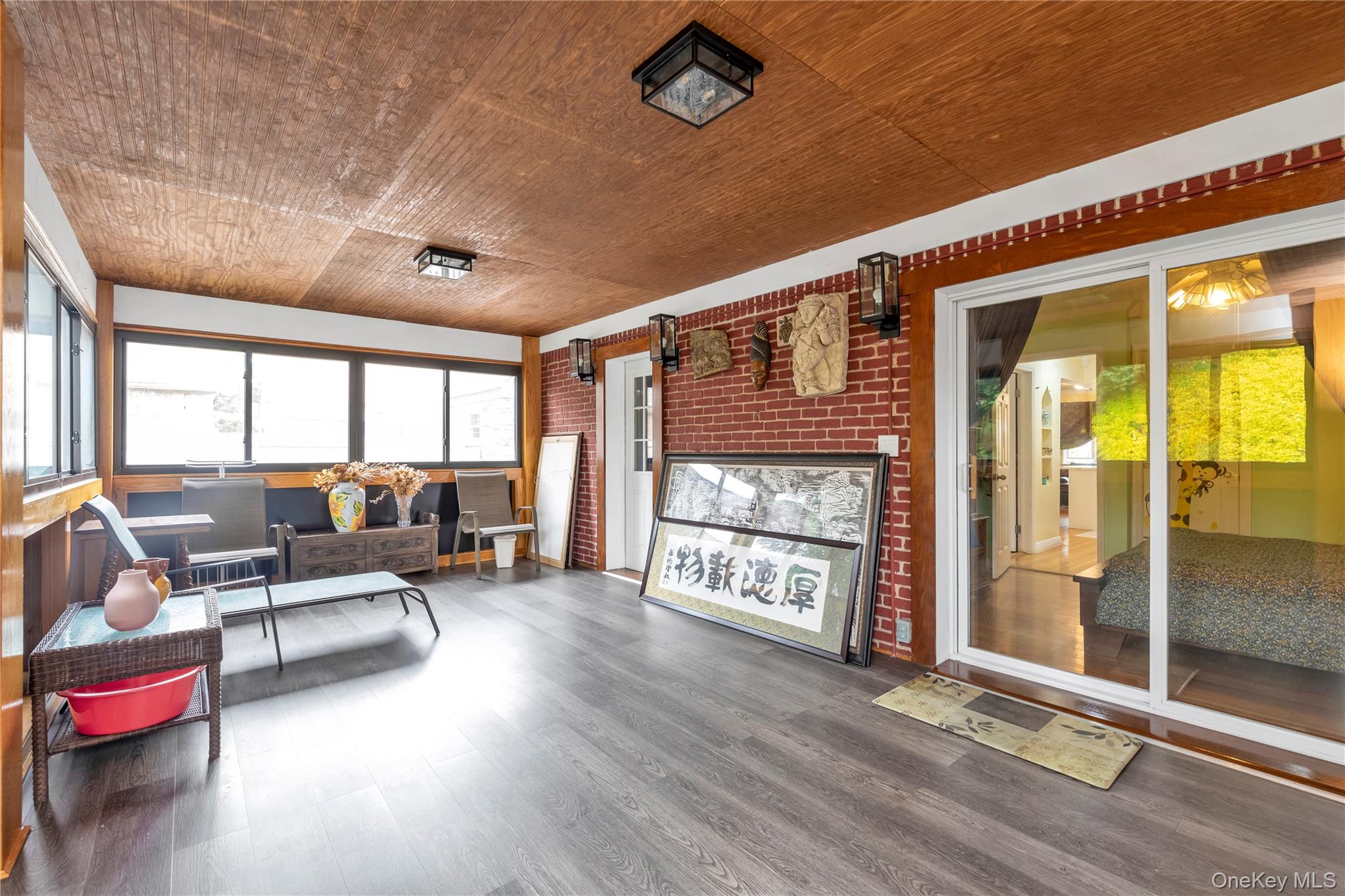 590 Langley, West Hempstead, NY 11552