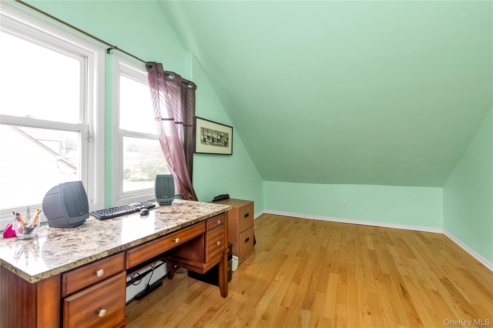 590 Langley, West Hempstead, NY 11552