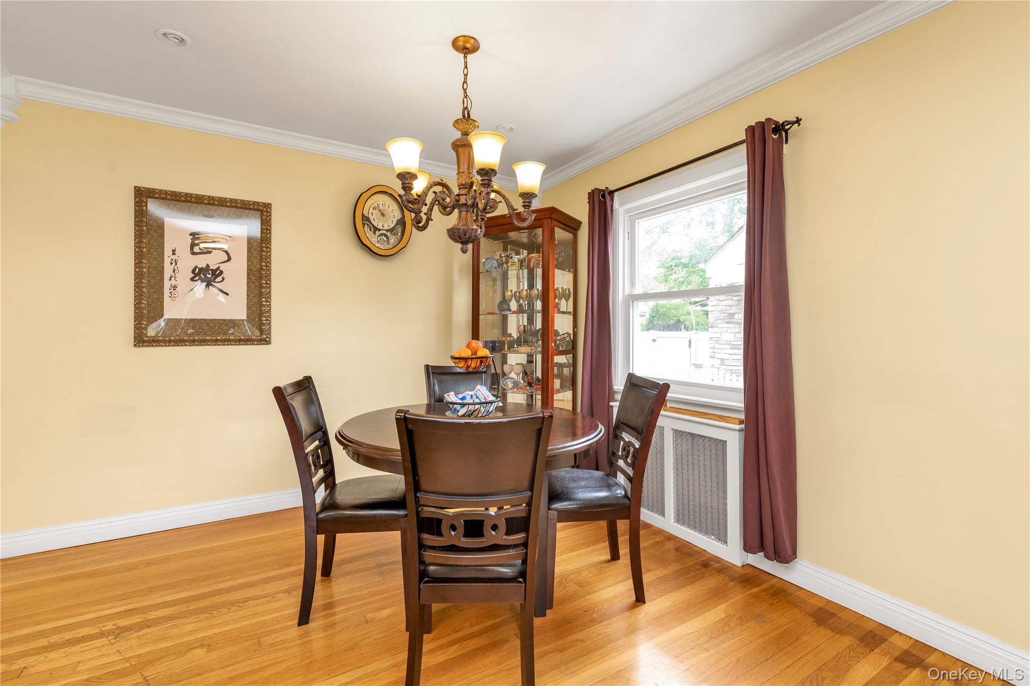 590 Langley, West Hempstead, NY 11552