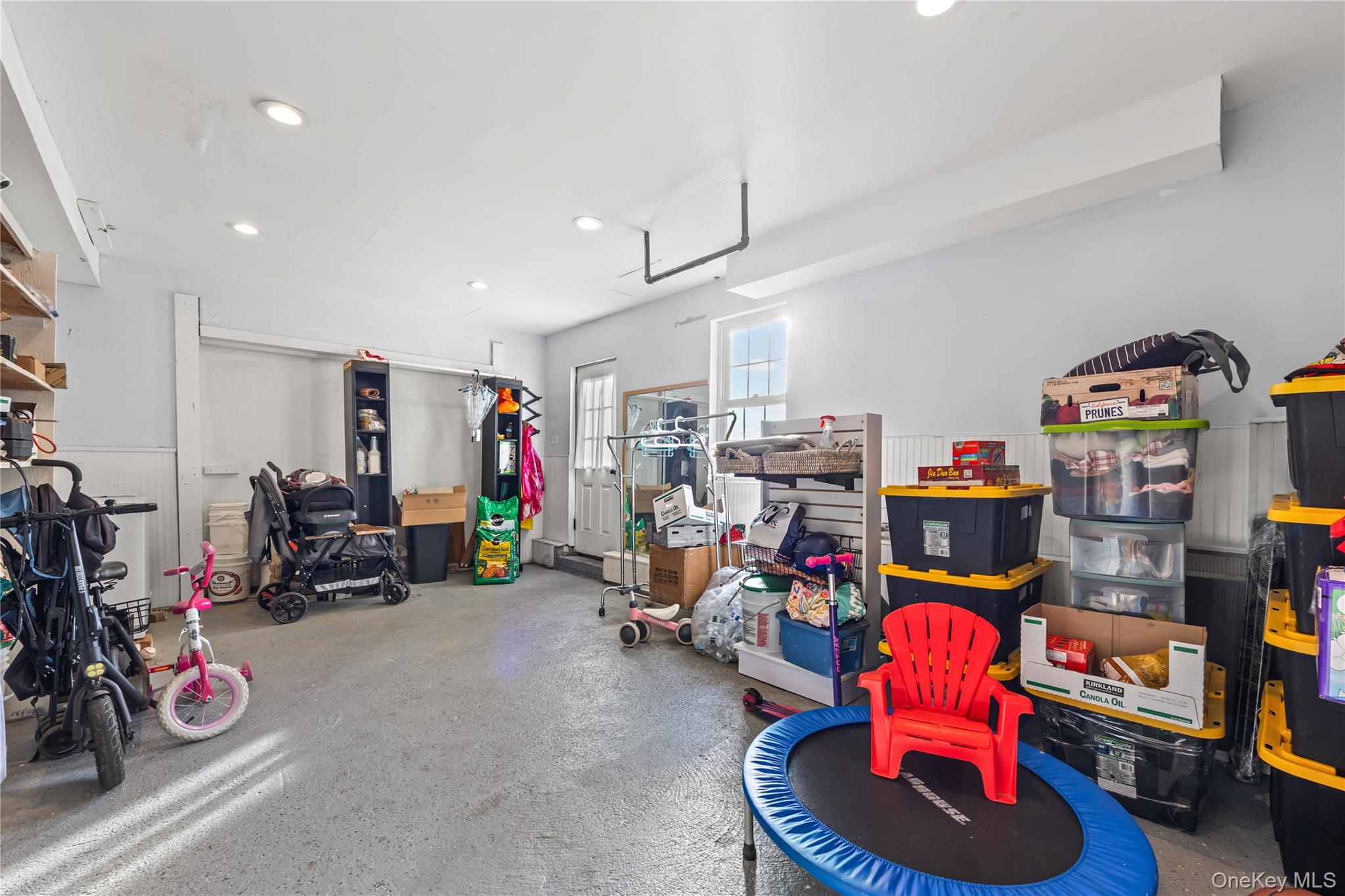 9 Hillside Avenue, Glen Head, NY 11545